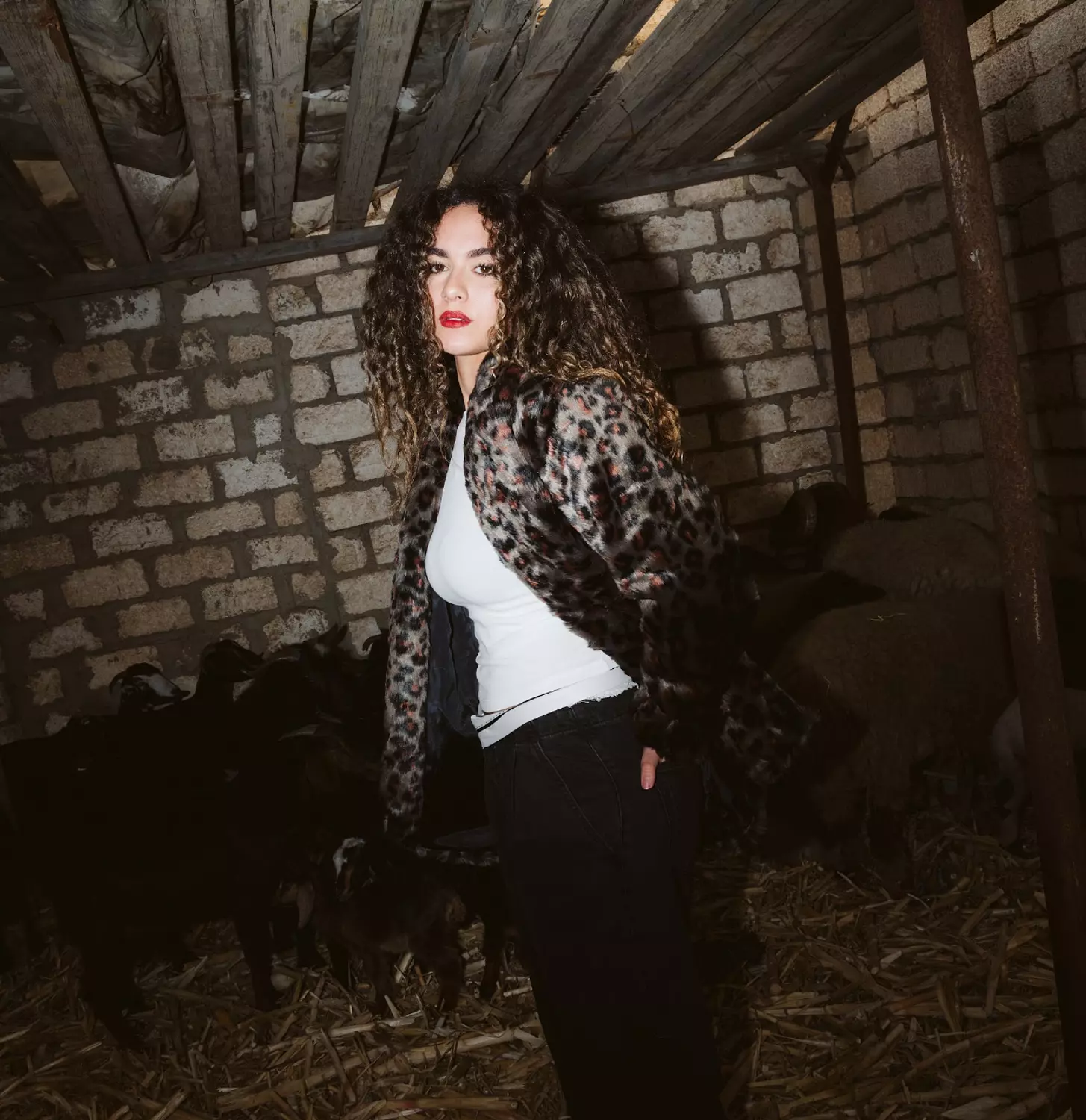 20:00 fur jacket 2