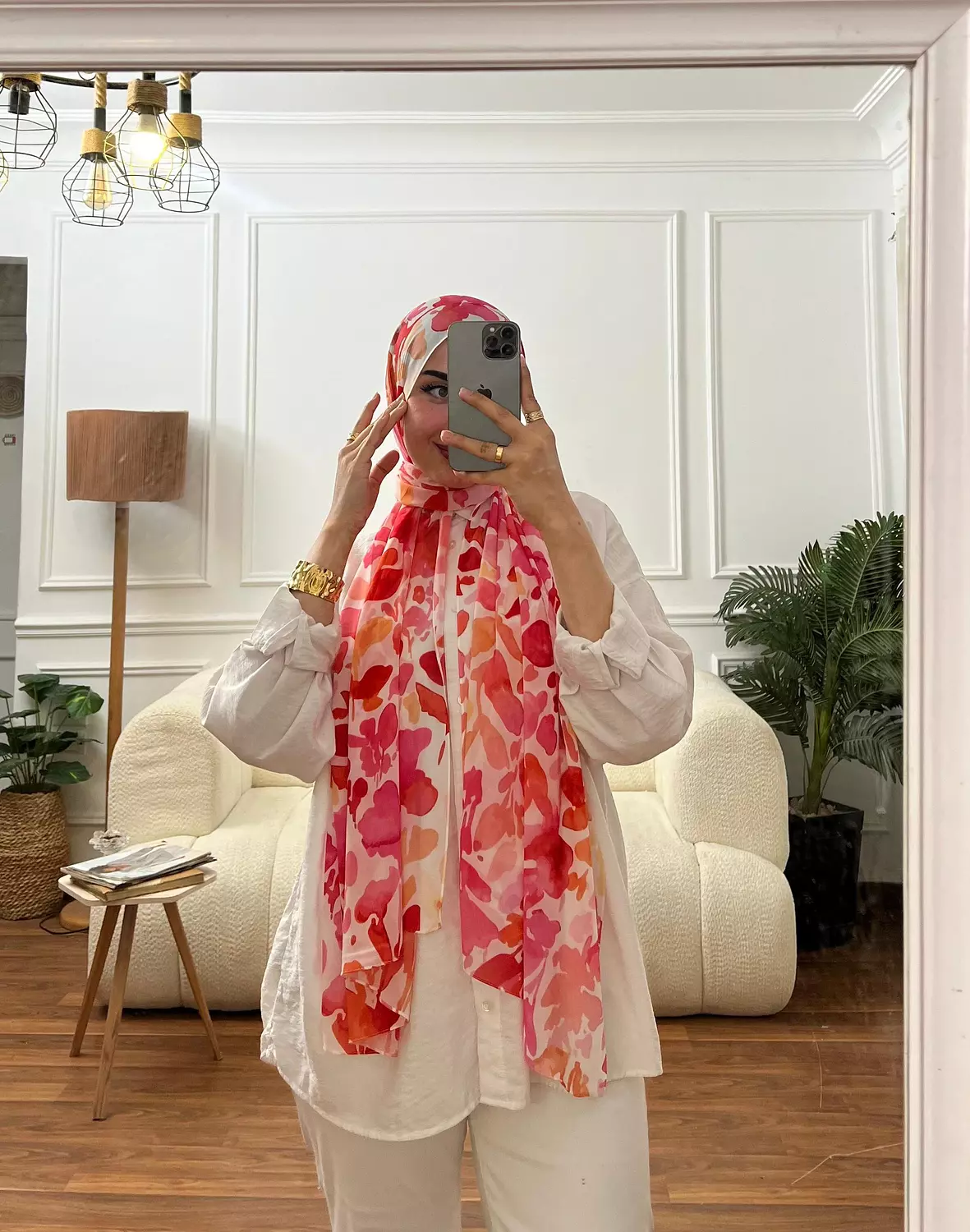 <p><strong><span style="color: rgb(30, 41, 59)">Summer 2025 collection</span></strong></p>