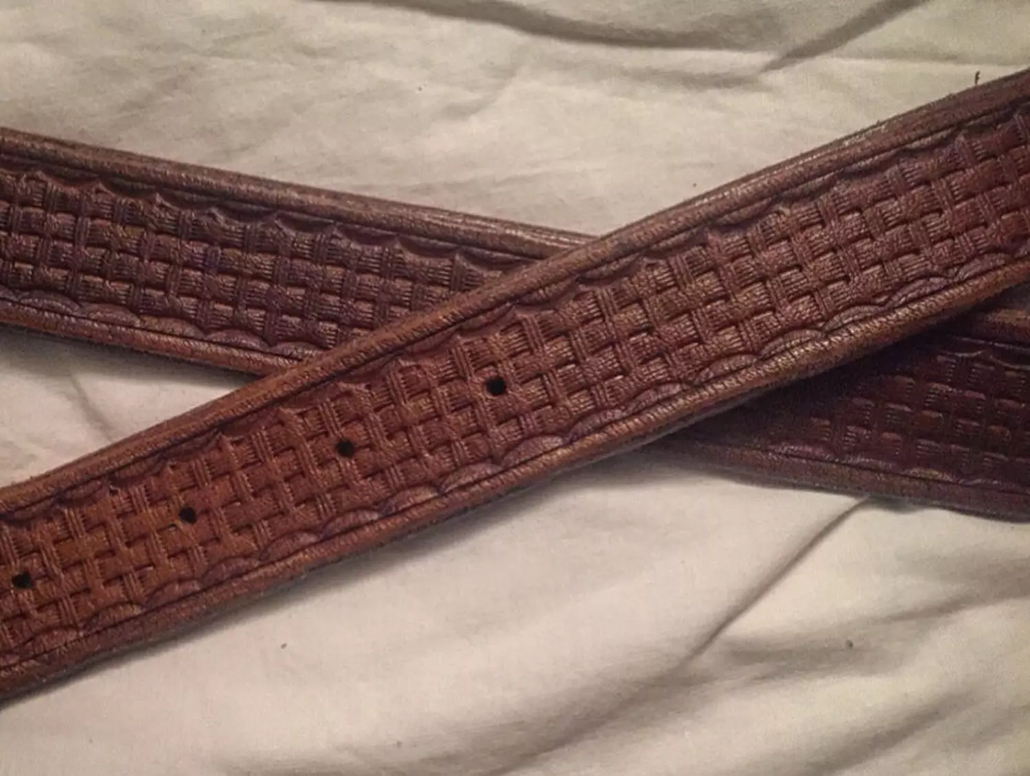 Tooled leather belt-basket pattern 2