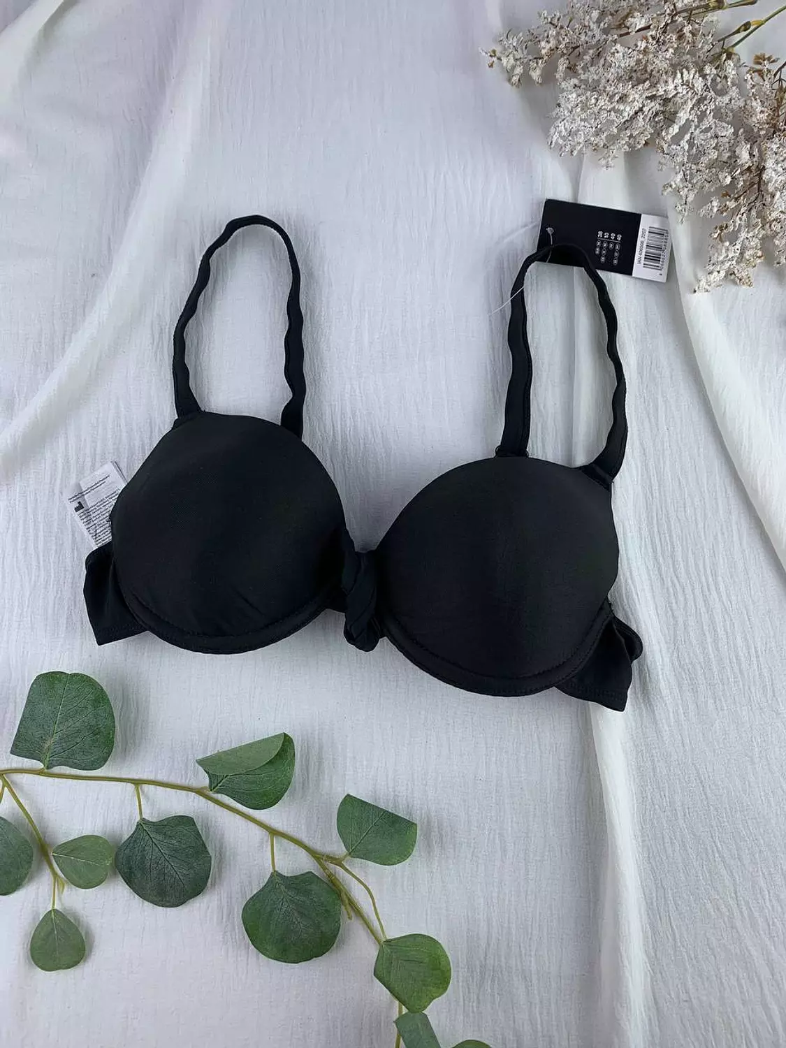 Wired padded bikini top from esmara made in germany   Size 38 to 50:58 k 