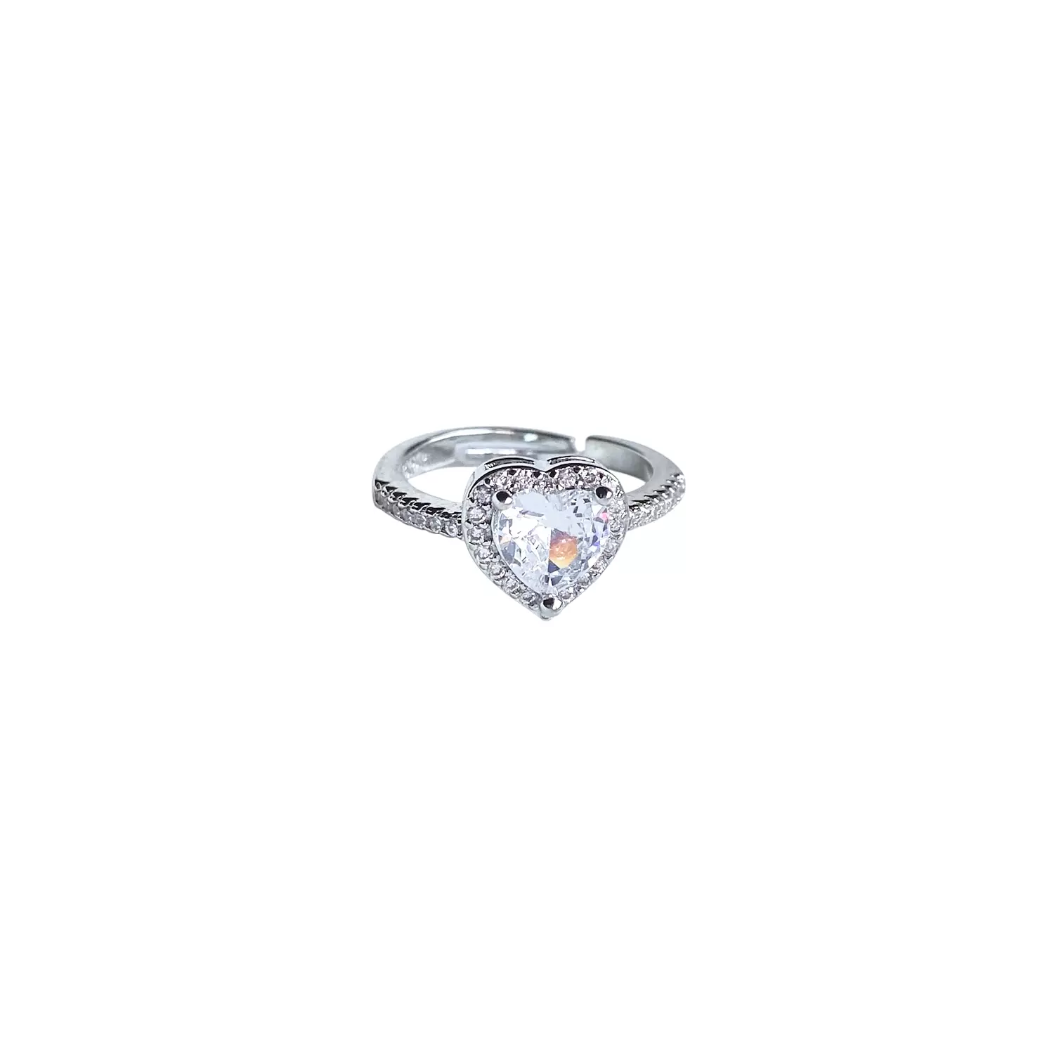 Heart-shaped ring with a stone🤍 1