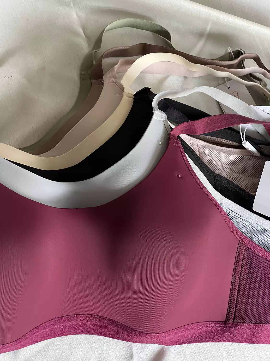 Non Wired Seamless Full Cup Bra image