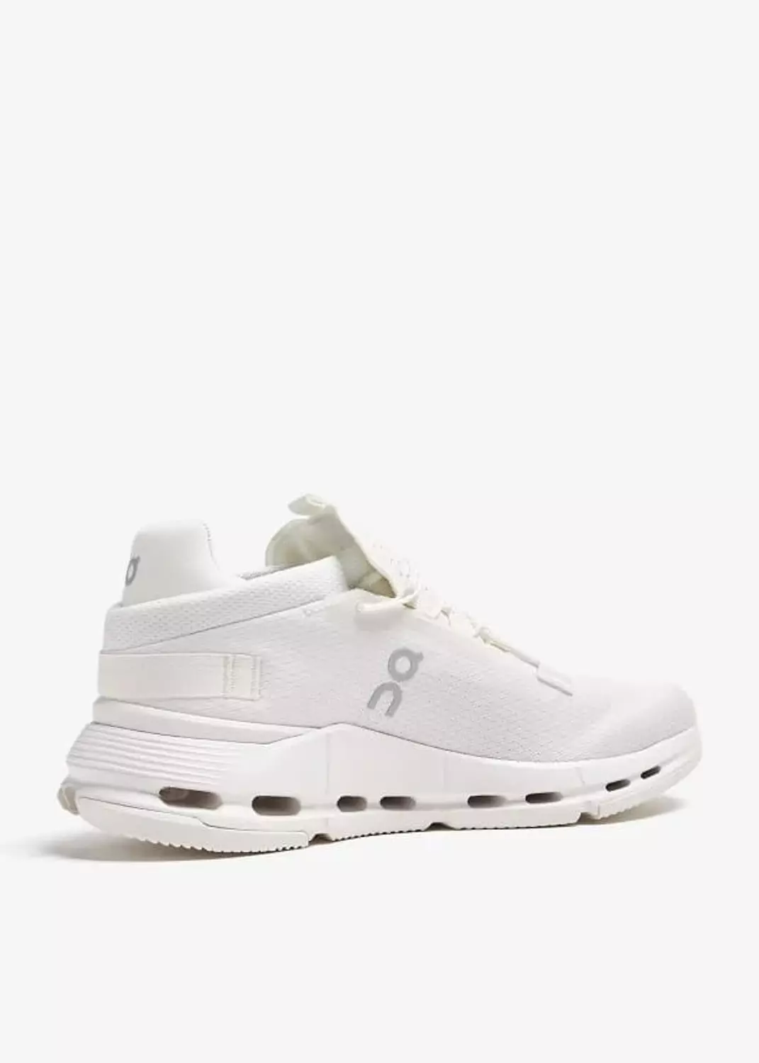 On Cloud nova 2 all white 2