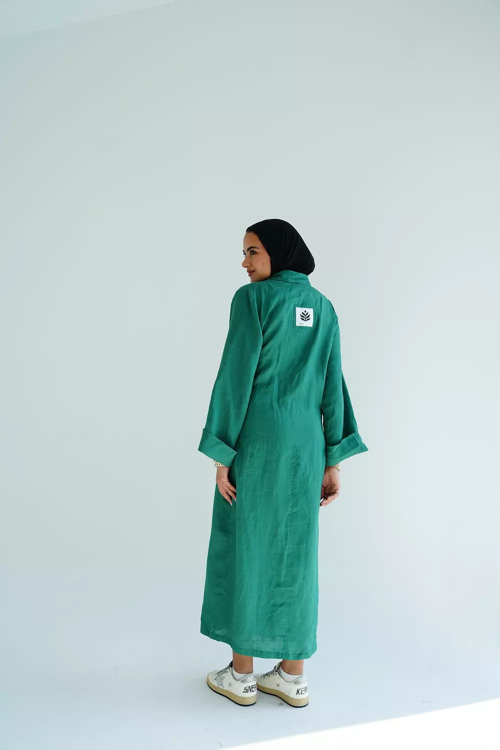 Green side-tie linen dress  2