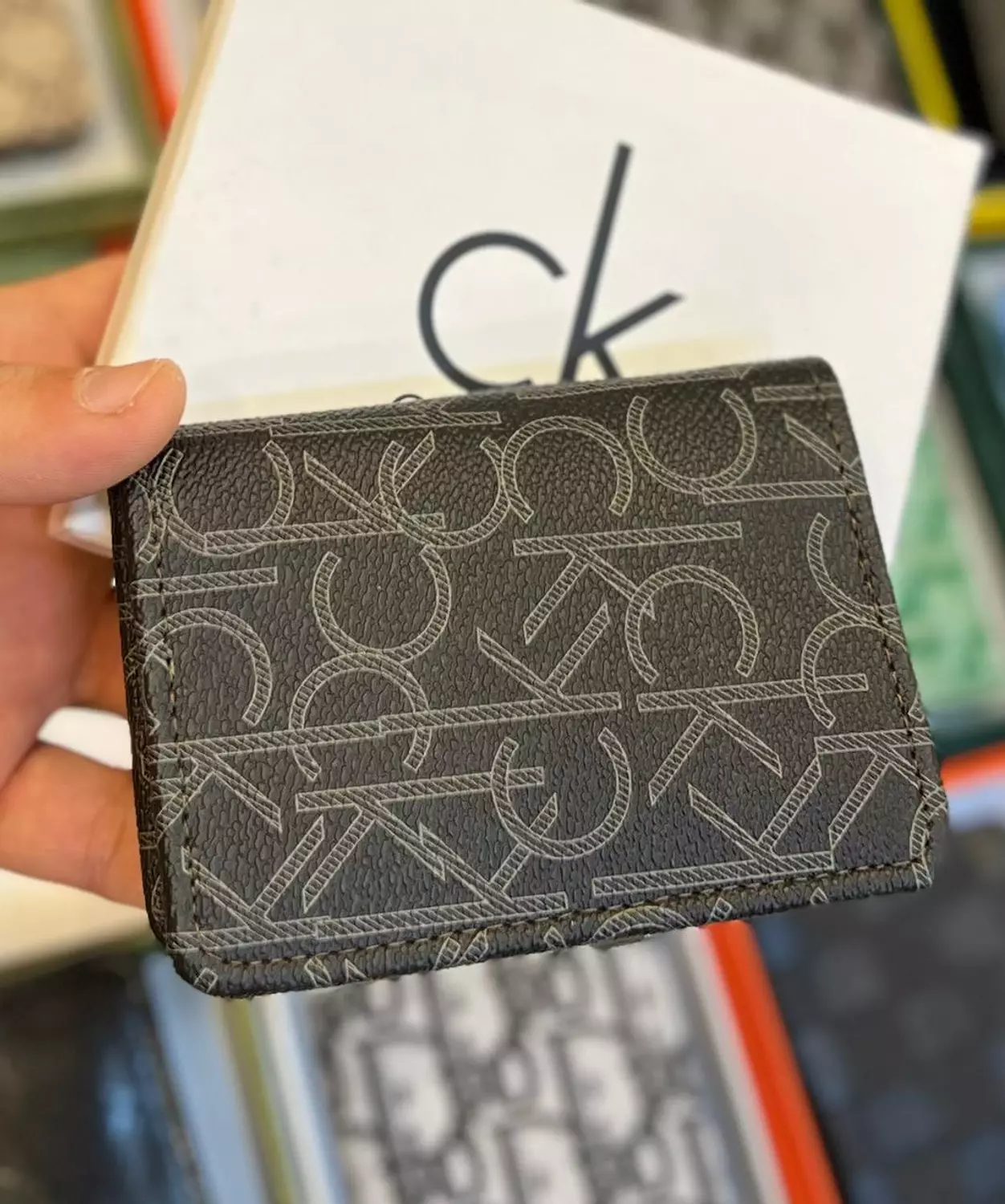 ck bifold wallet image