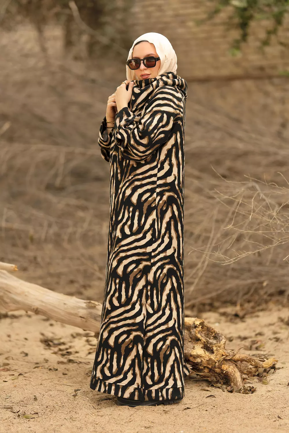 tiger dress image