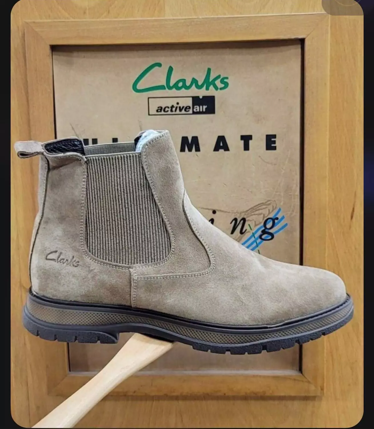 <p style="text-align: center"><br><span style="color: rgb(30, 41, 59)"><strong>Clark’s</strong></span></p>