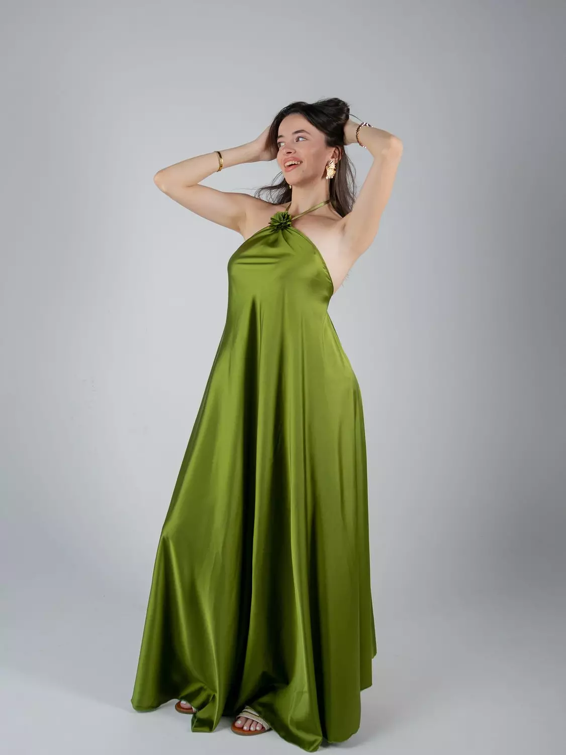 Olive Bloom 3