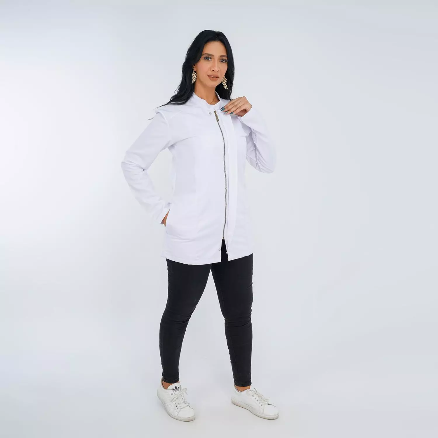 White Half Collar Lab Coat with Zipper 2