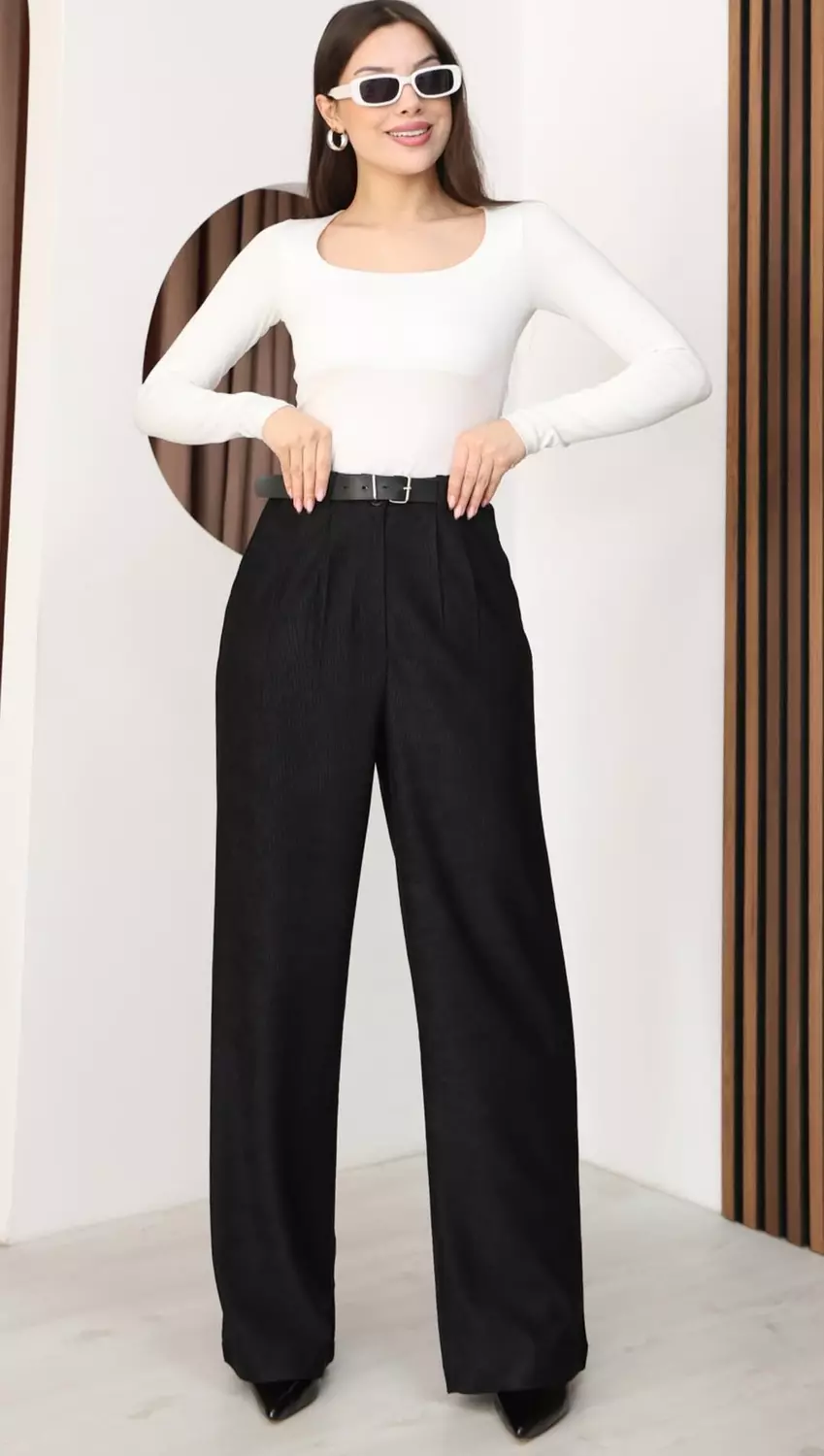 Black kadife pants with belt image
