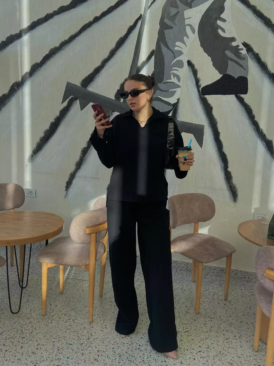 BLACK AURE FORM SET 5