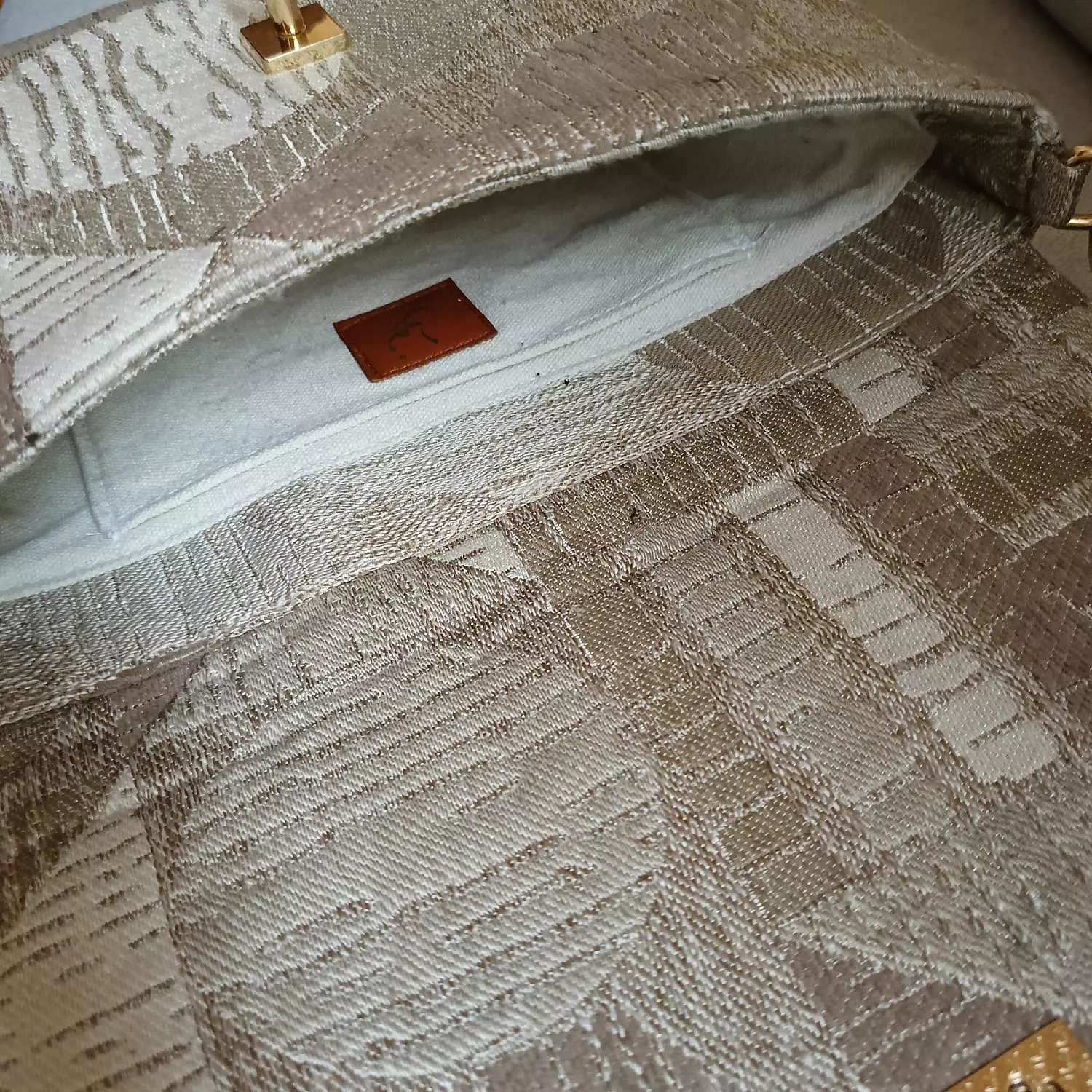 Noly clutch bag beige  2