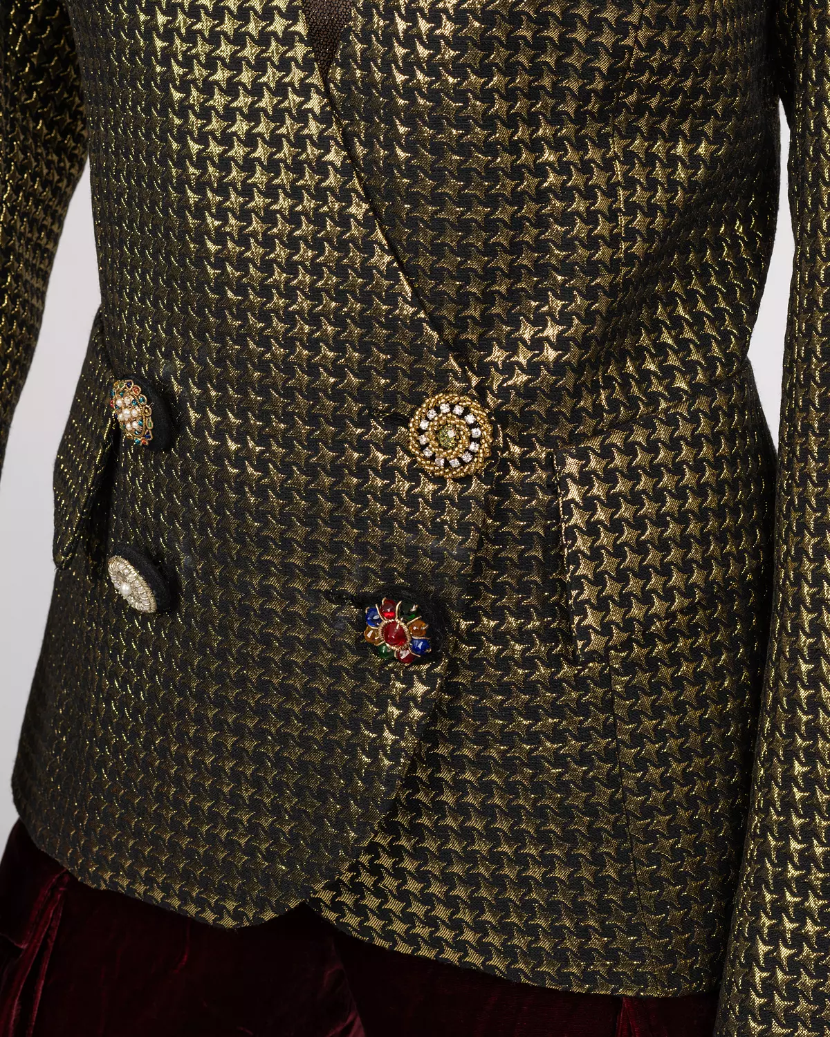 Brocade Fitted Blazer 11