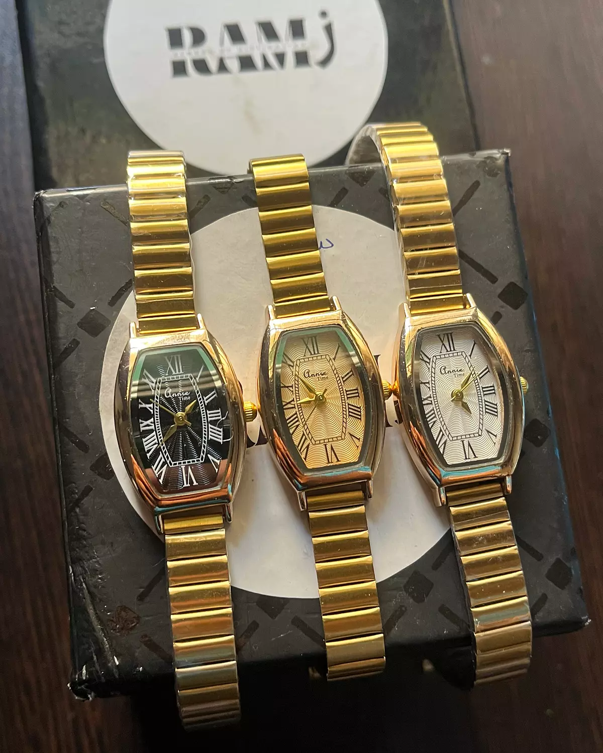 Annies watches rectangular 5