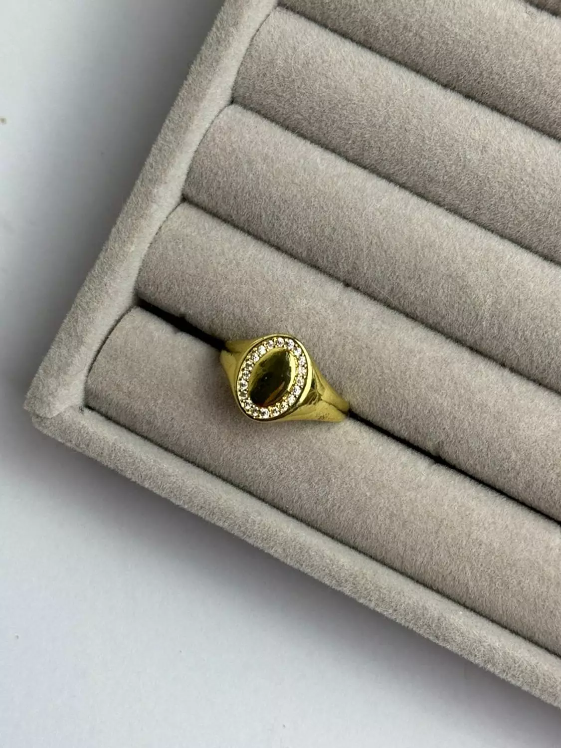 Pinky Ring _ Emerald Glow hover image