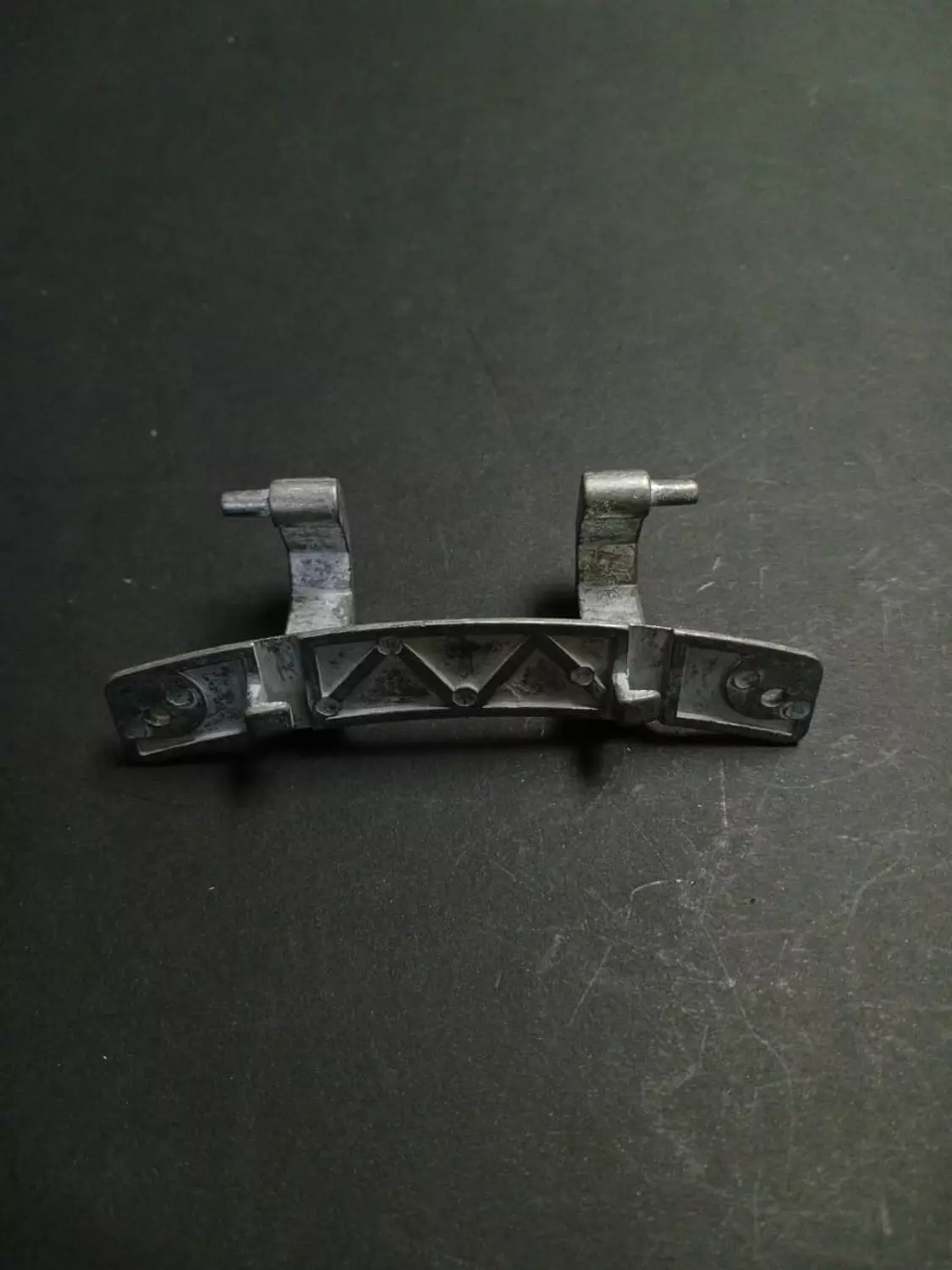 مفصله ايليت  hover image