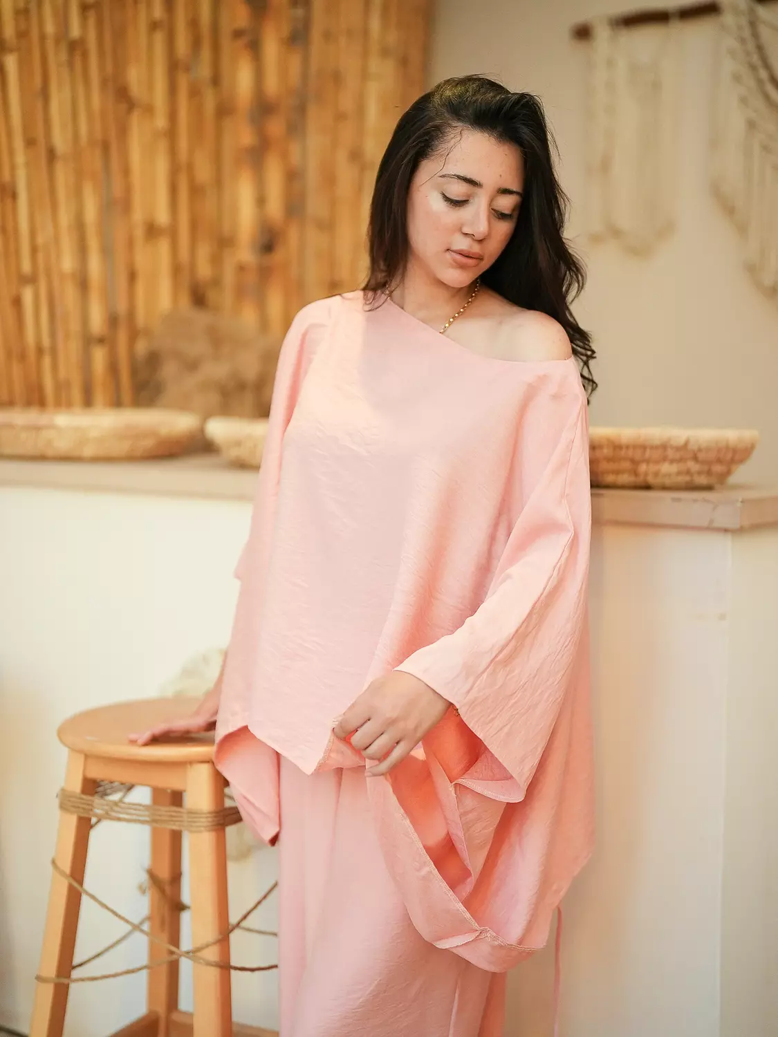 PEACHY PINK WOMAN SET hover image
