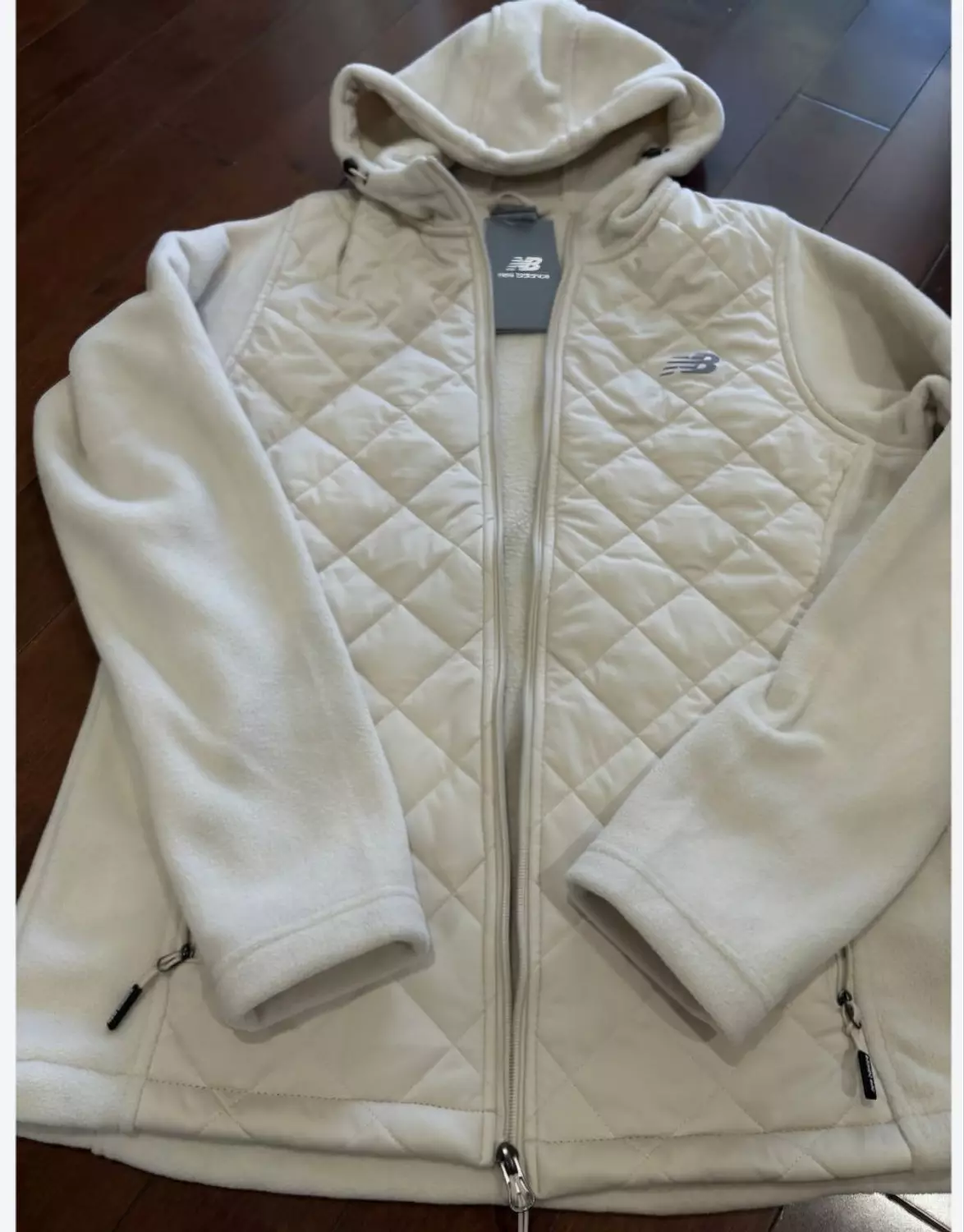 New Balance Women's Hybrid Quilted Fleece jacket  hover image