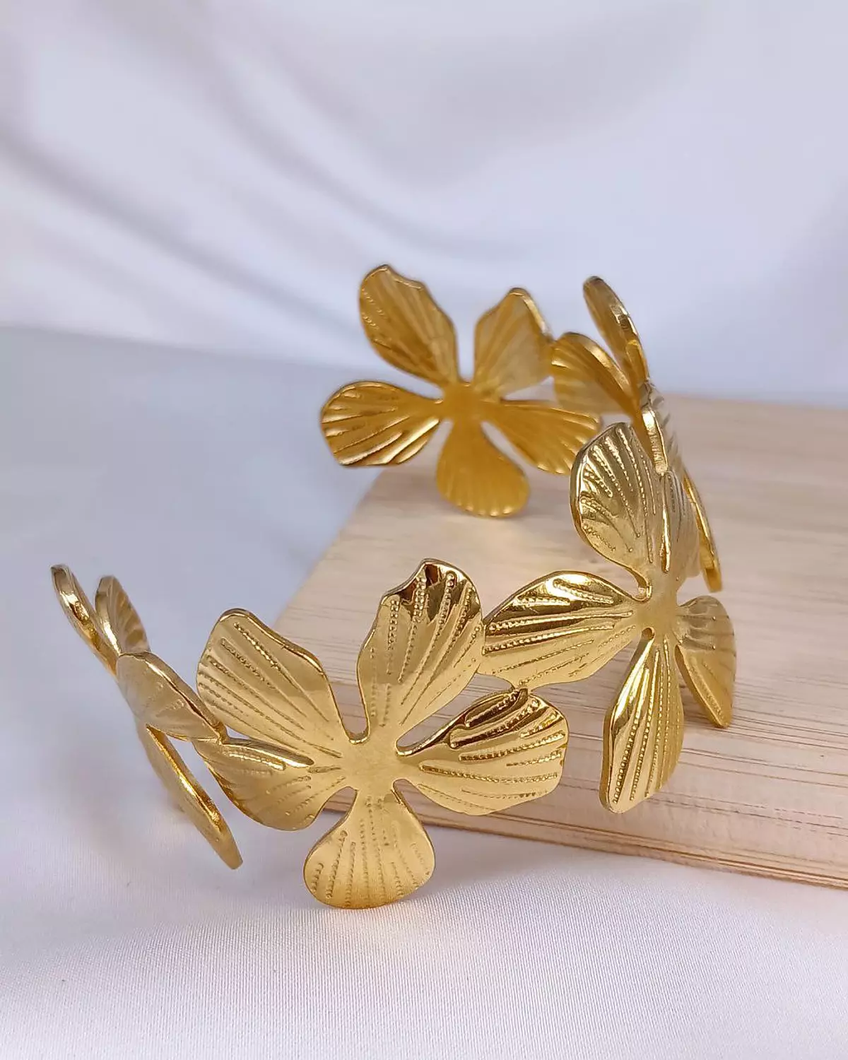 Bangle B75 image