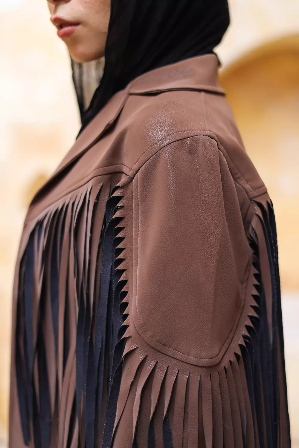 FRINGES JACKET IN BROWN 4