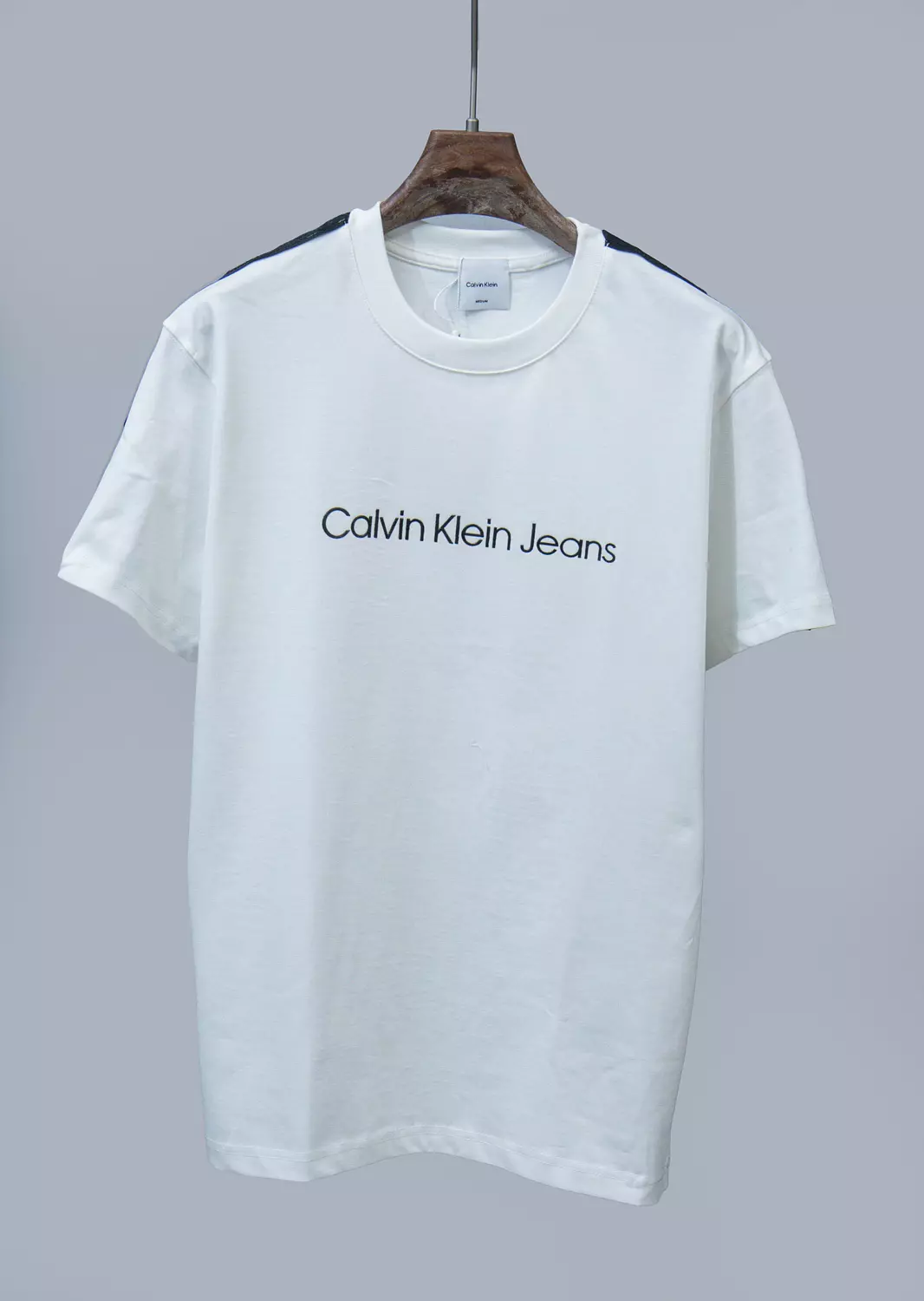 CALVIN KLEIN TSHIRT \ 1949 4