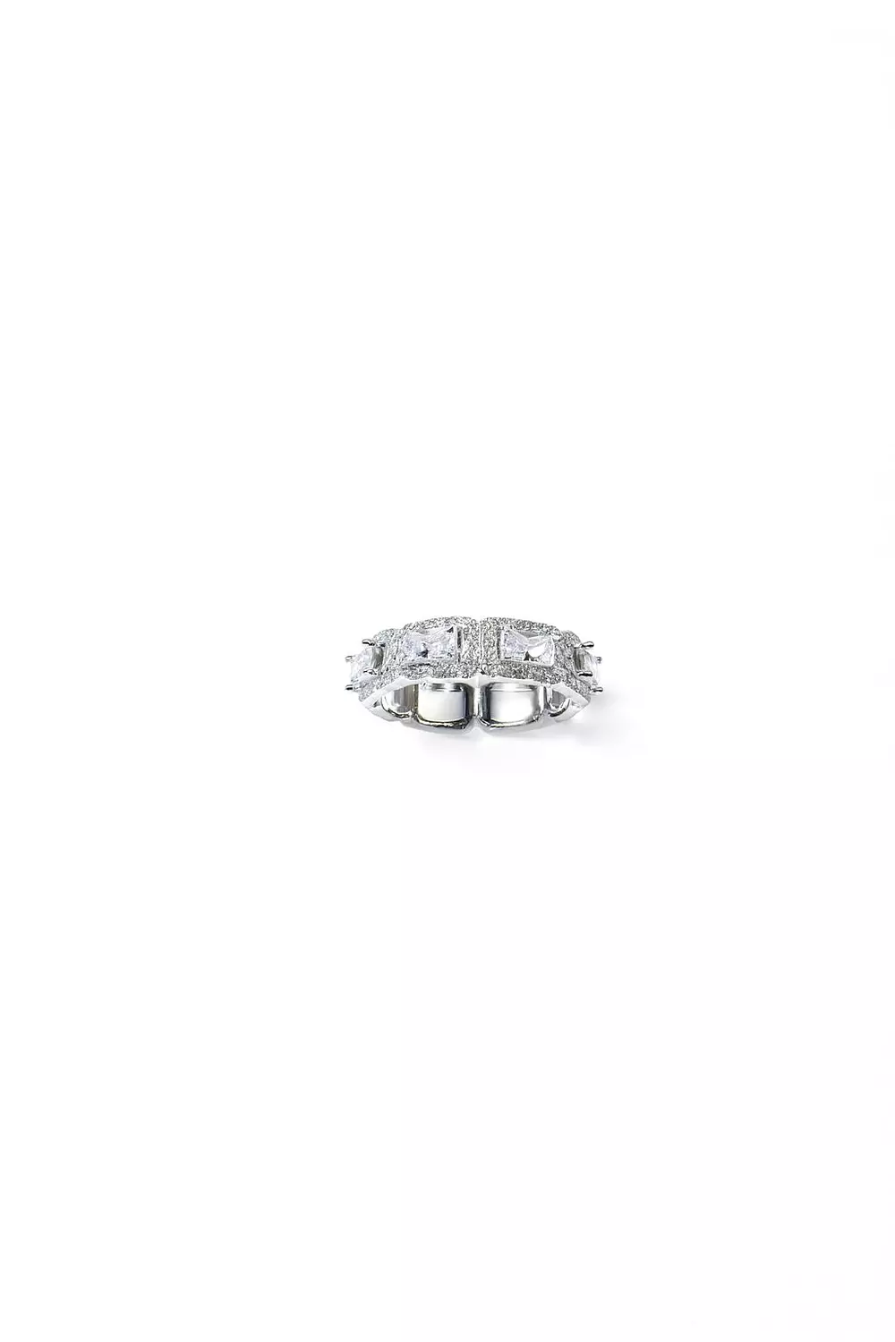 Silver Ring Diamond image