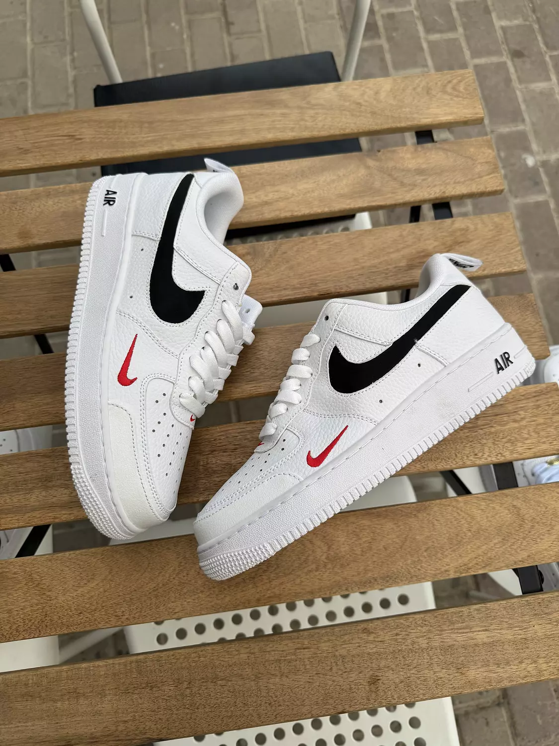 Nike Air Force 1 Low 07 LV8 hover image