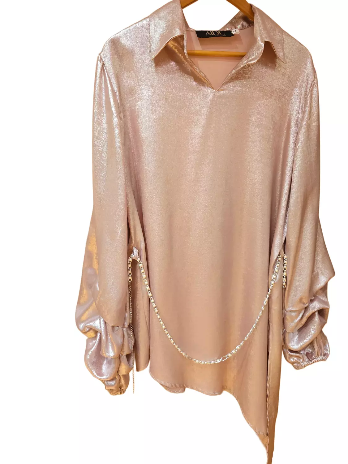 Metallic suit..  3