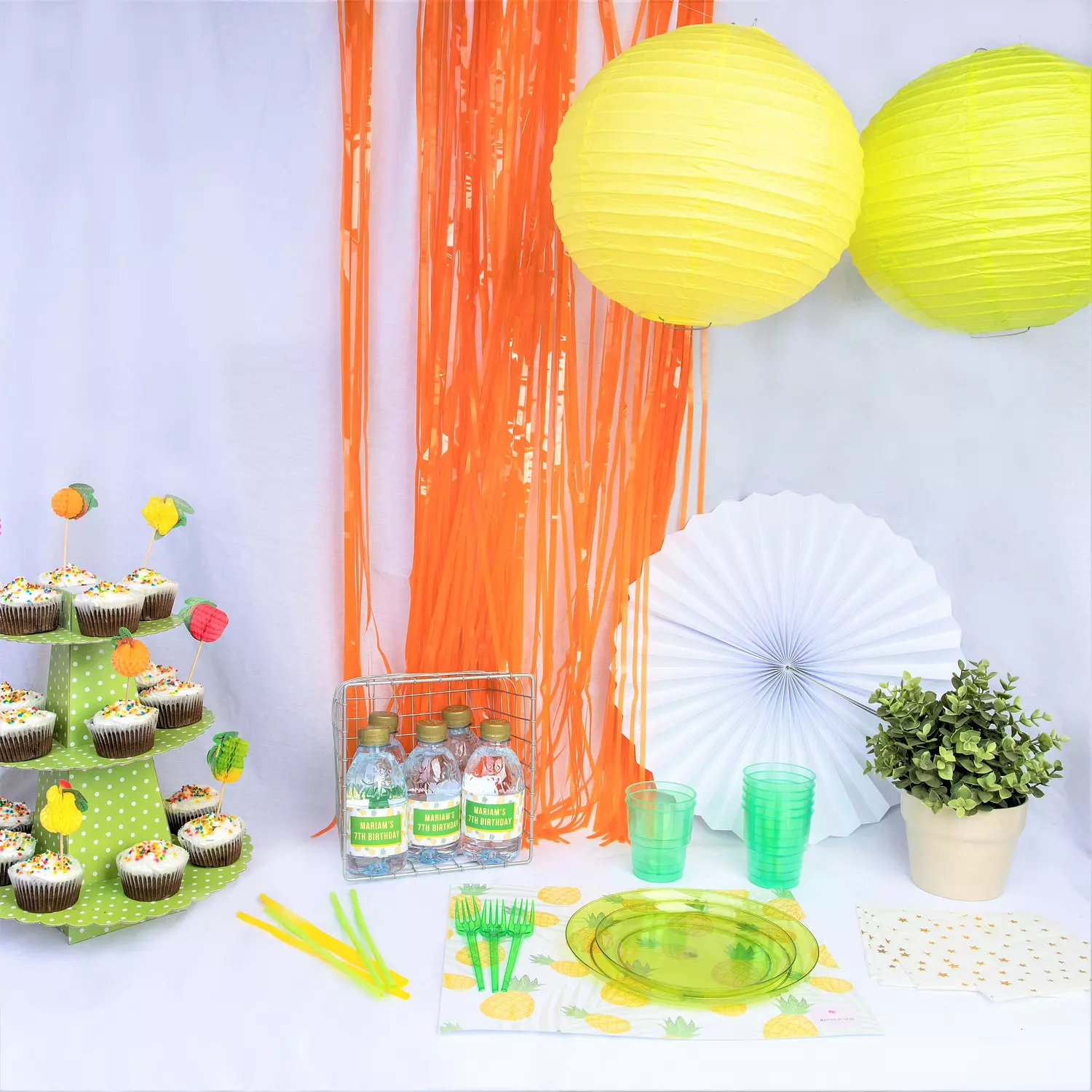 Green Plastic Forks 9