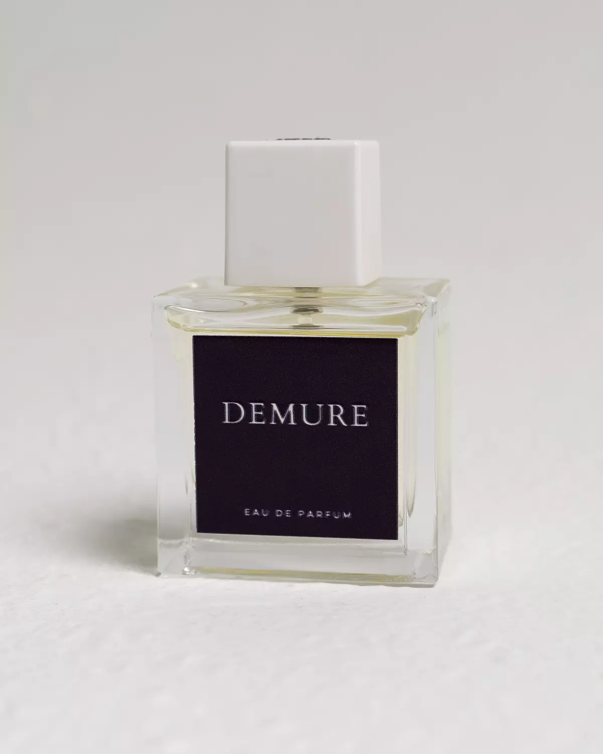 Demure perfume image