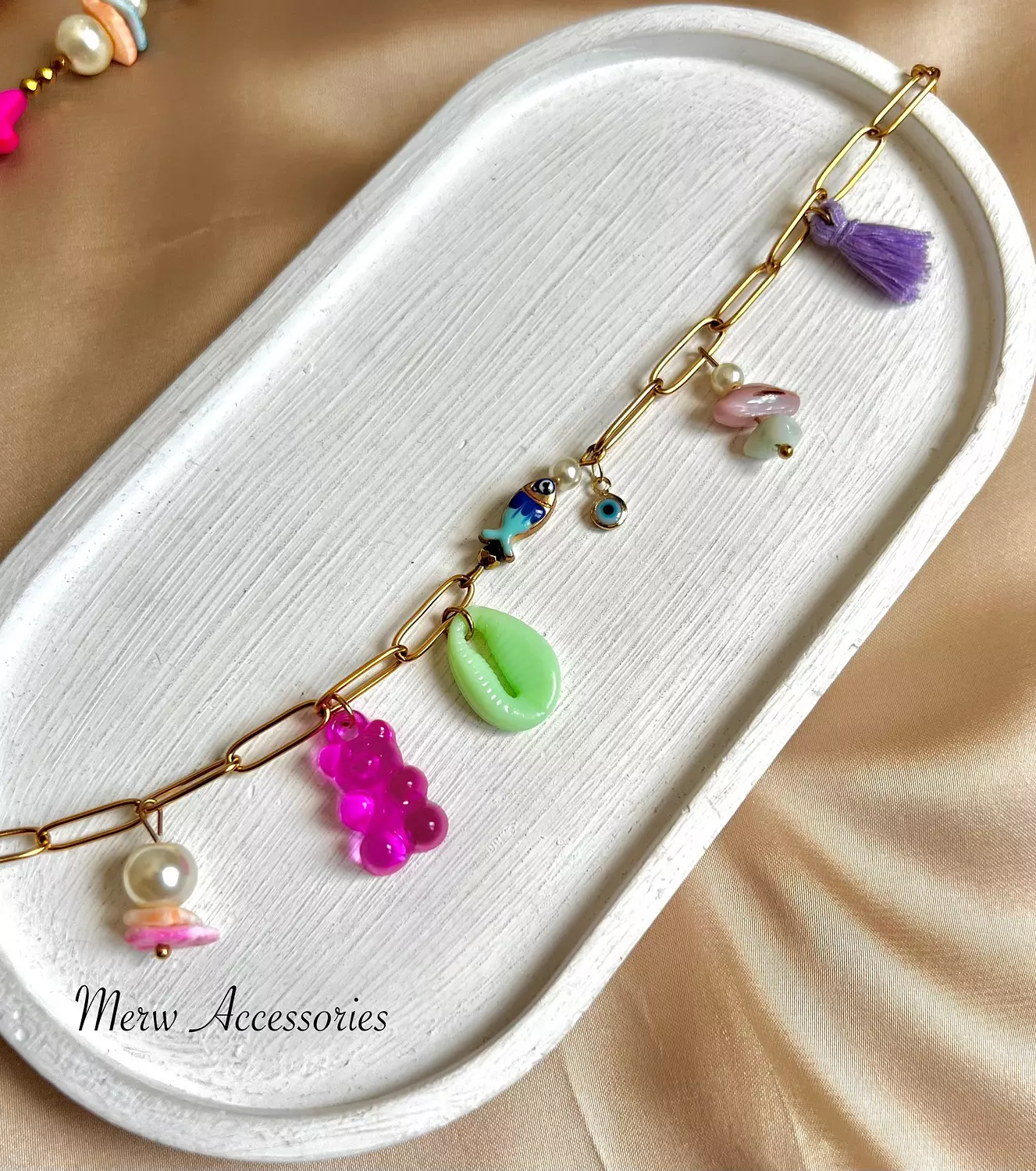 Fish anklet image