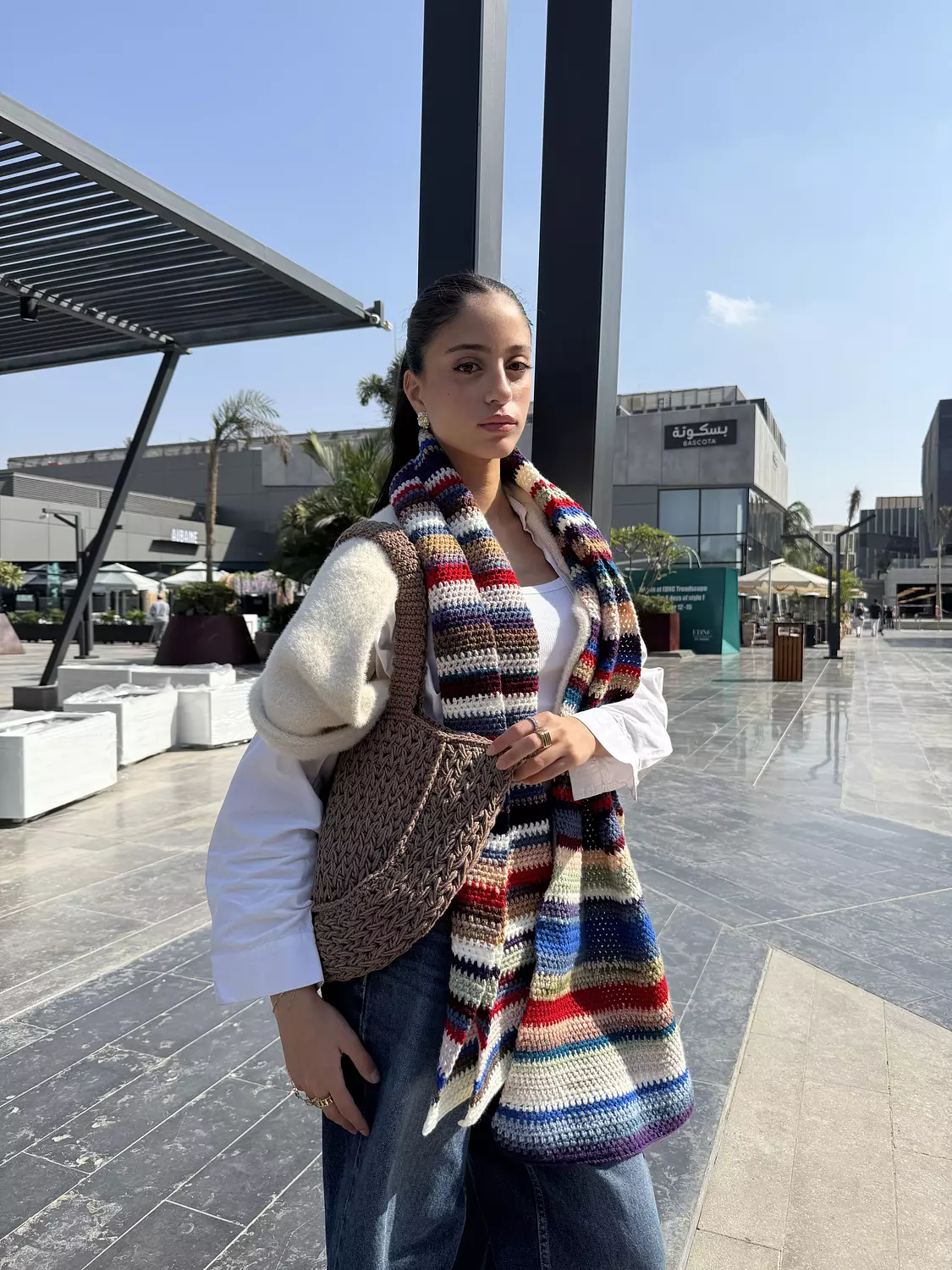 <p style="text-align: center"><span style="color: rgb(238, 31, 109)">Wonder Scarf</span></p>