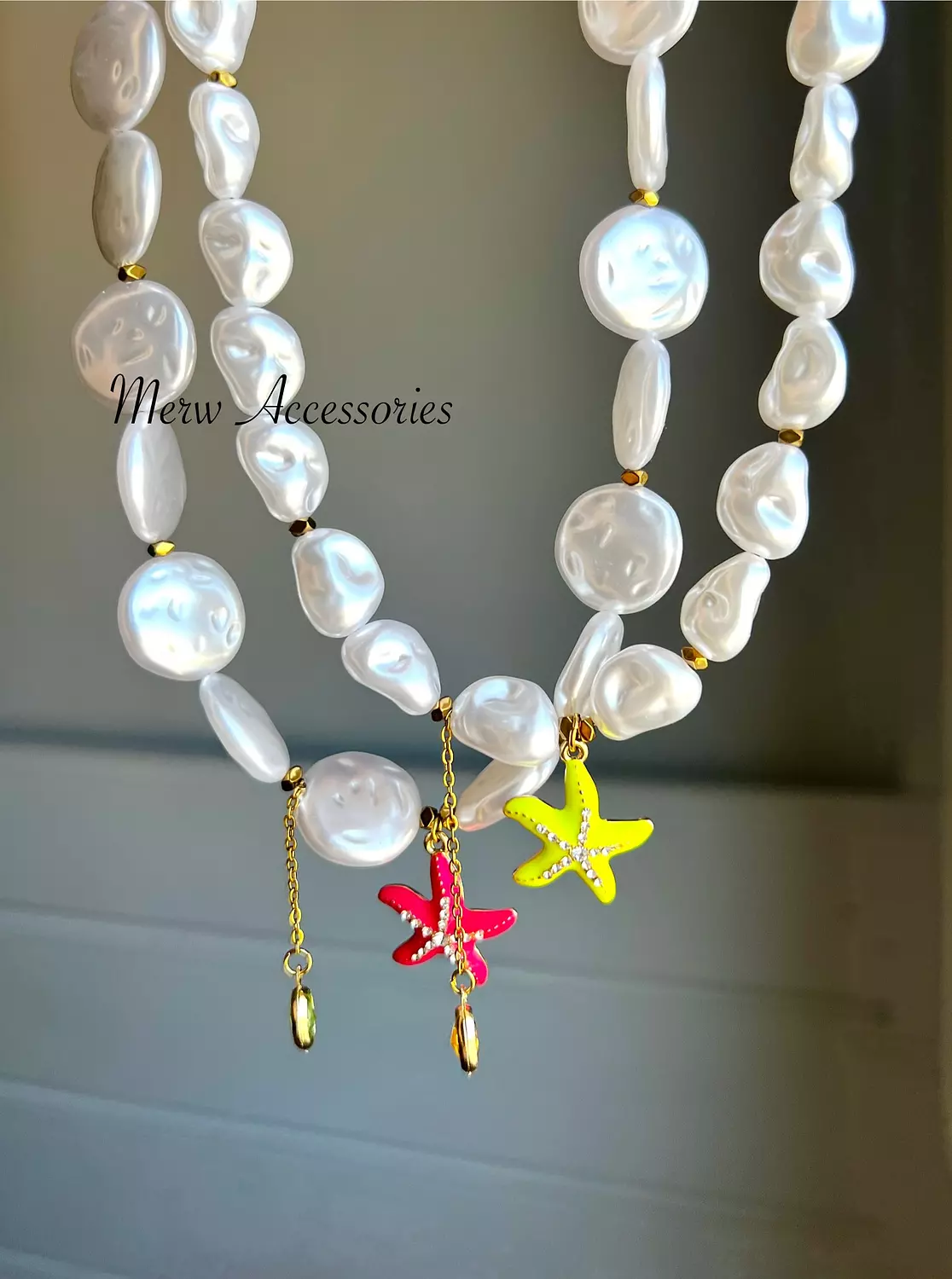 Pearl chockers .. 1