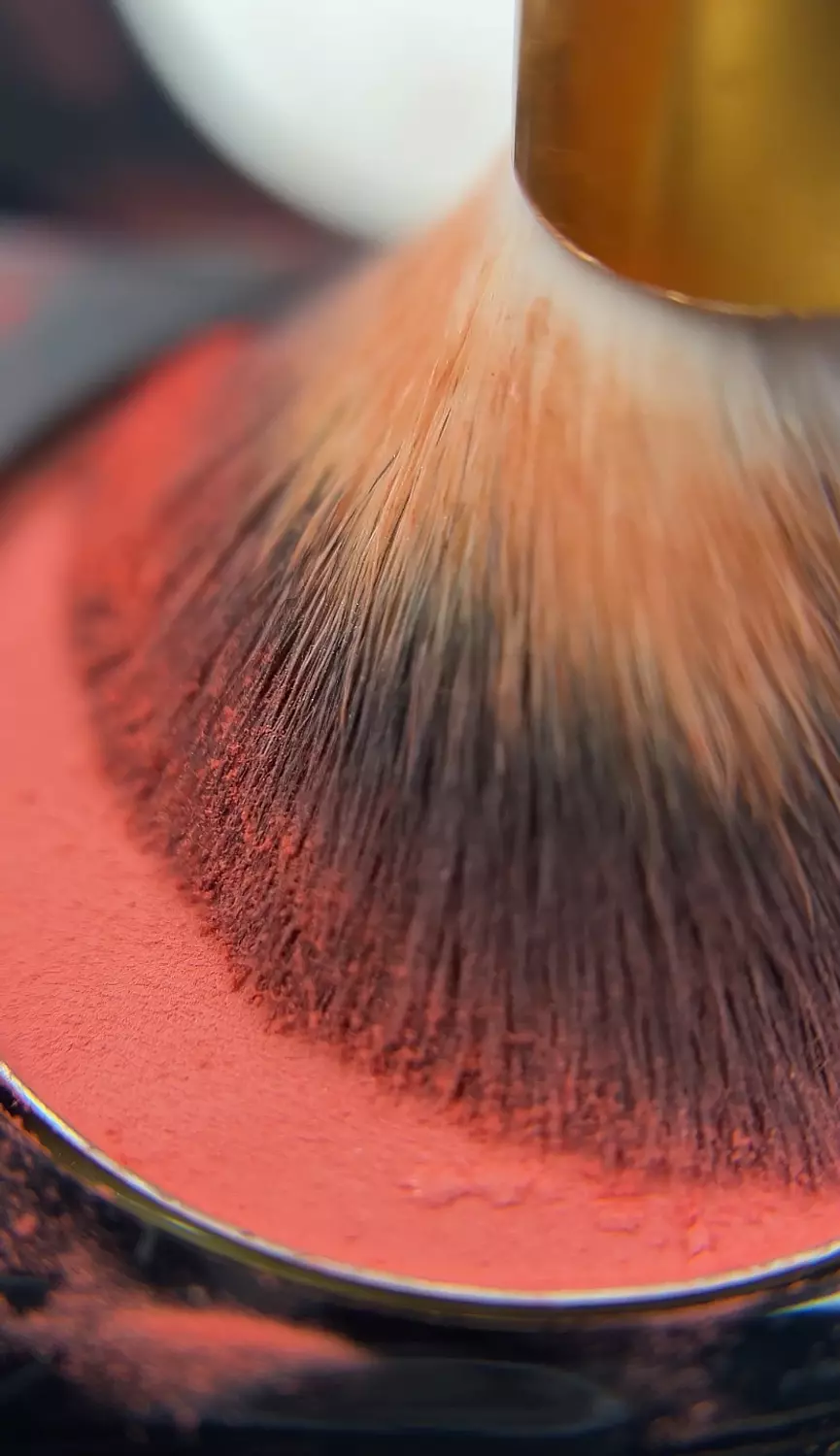 Blusher 1