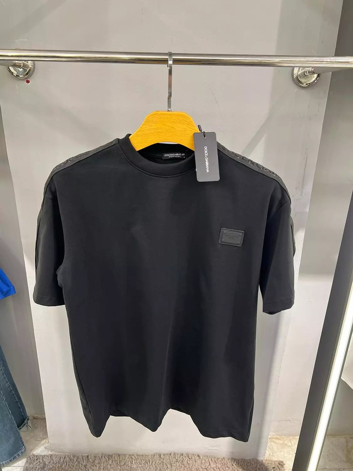DOLCE AND GABBANA TSHIRT / 1258 3