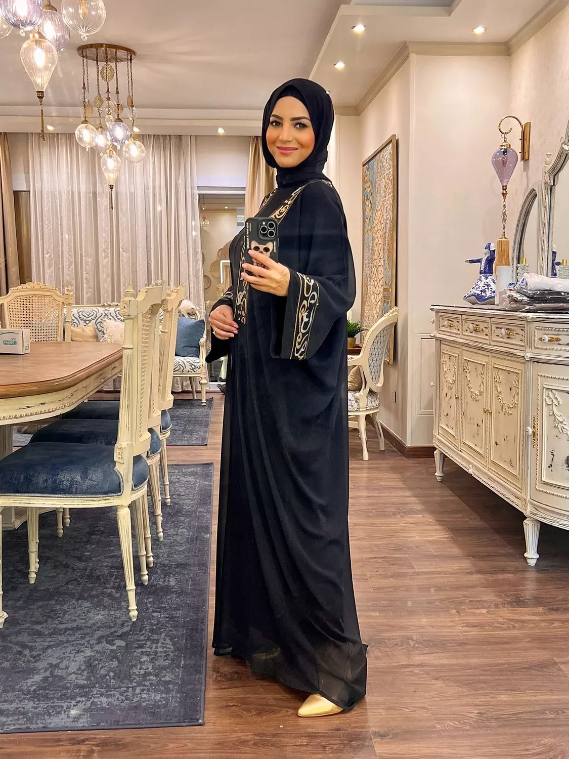 Chiffon Abaya with Arabic Embroidery - Black 4