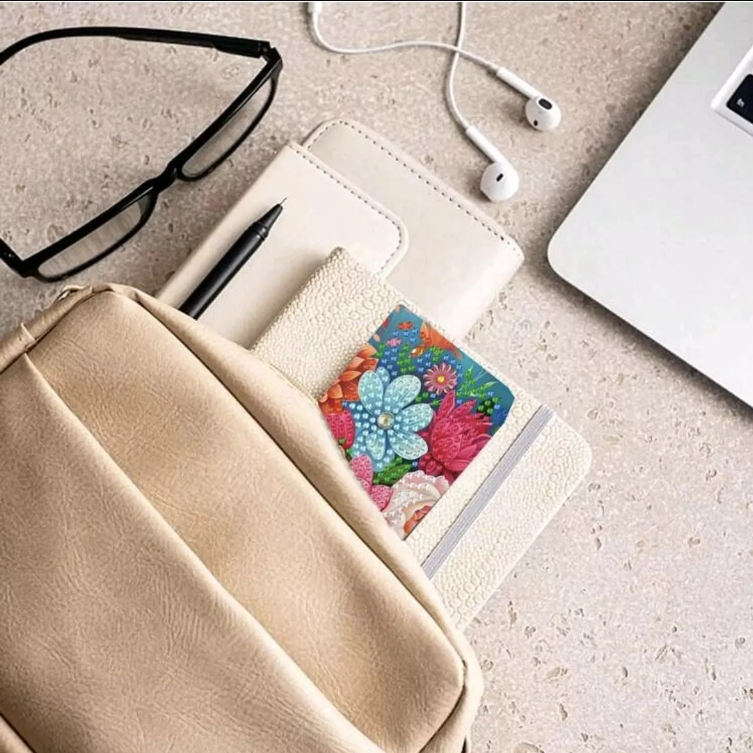 Diamond Painting- Glasses Case 1