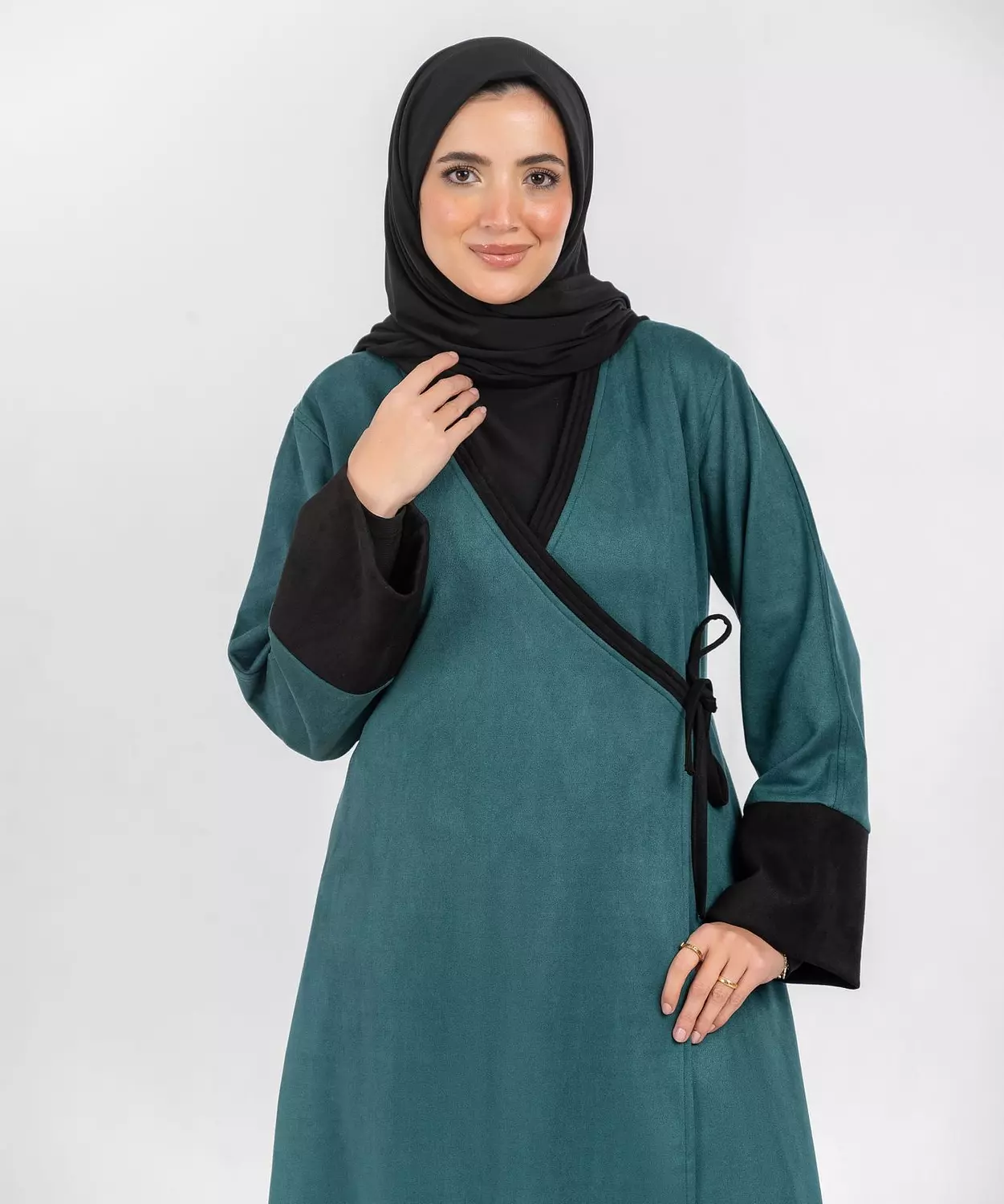 Wrap-Abaya-Pine 2