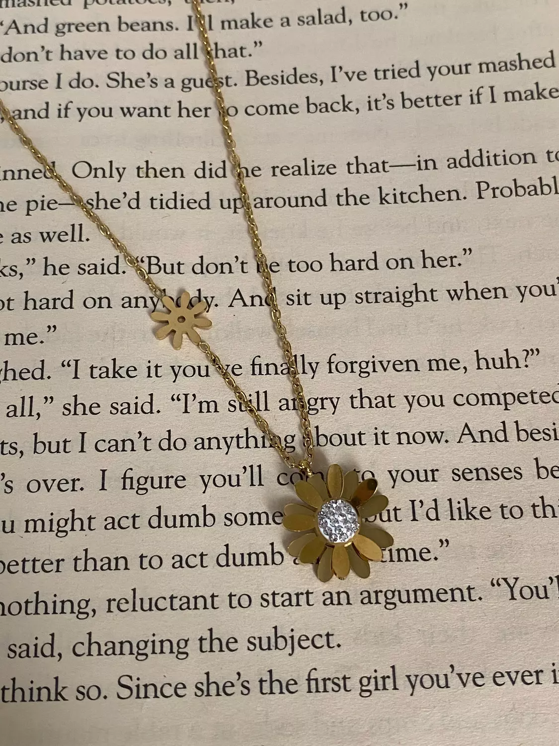 Daisy Necklace 2