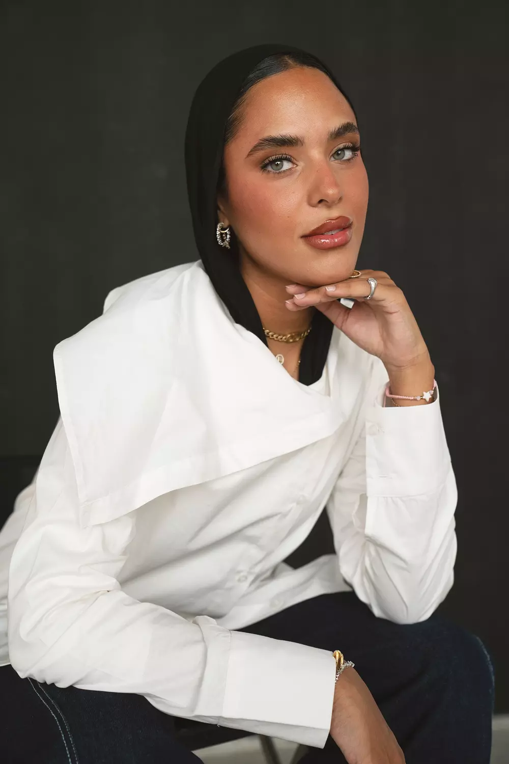 <p style="text-align: center"><span style="color: #000">The Sculpted Poplin Shirt</span></p>