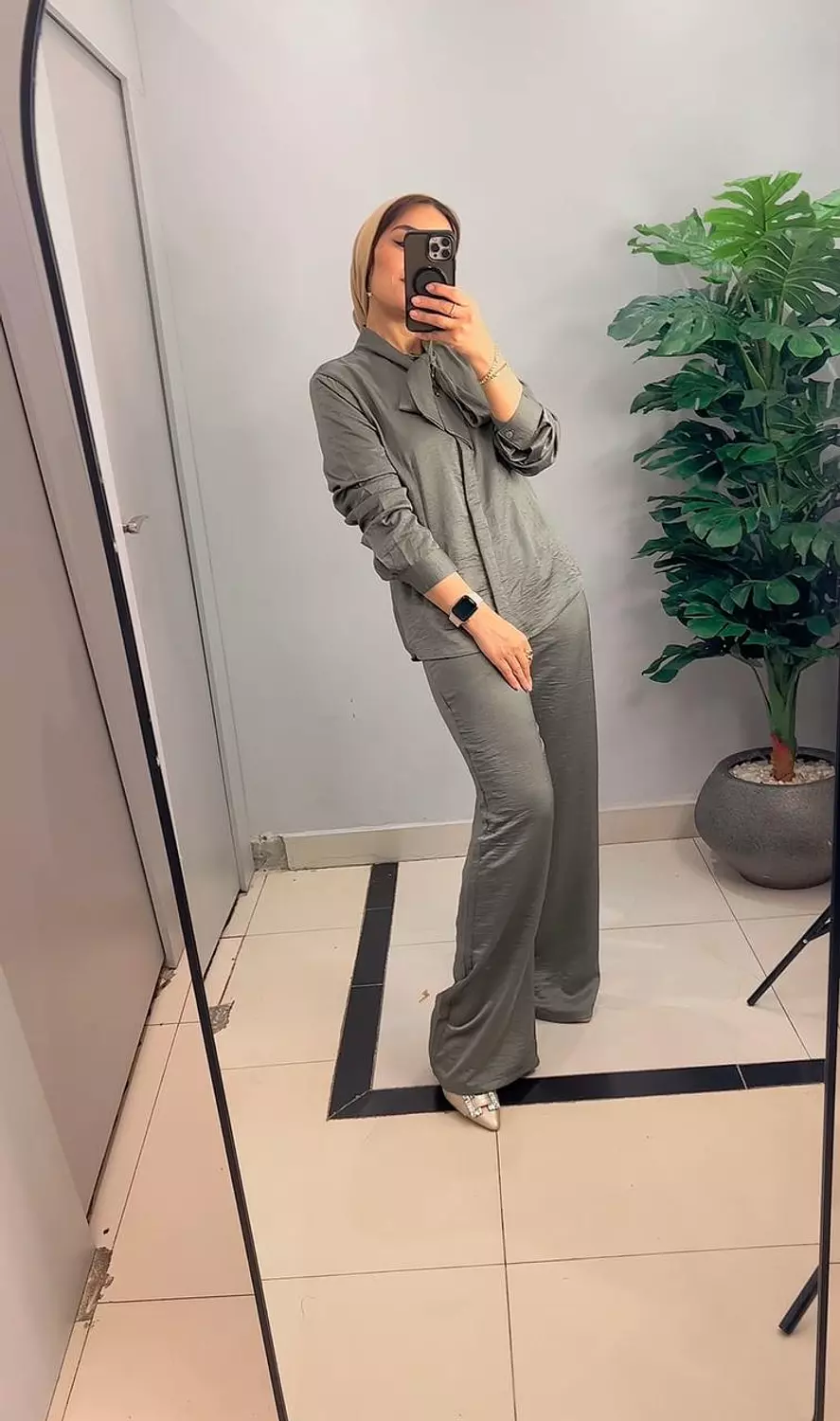 Elegant Satin Suit  2