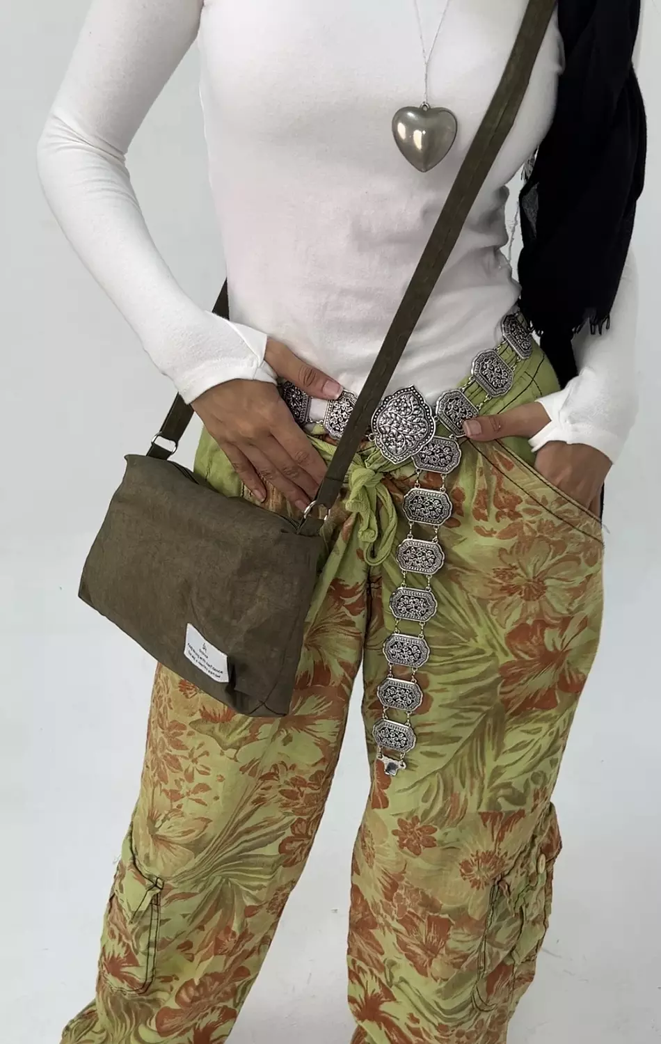 Dreamweaver Tote bag - Olive 1