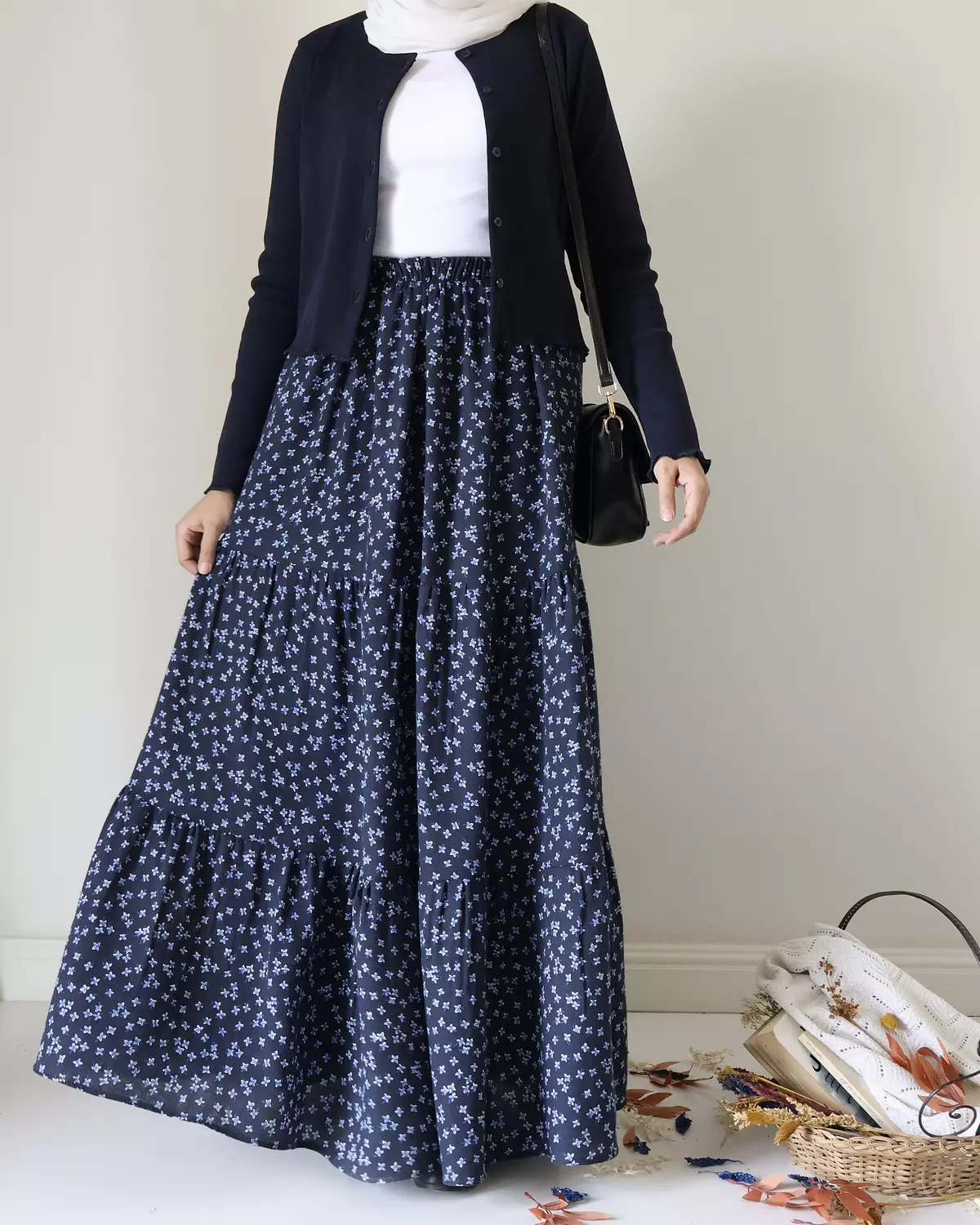 Dark Blue Flora Levoil Linen Skirt 3