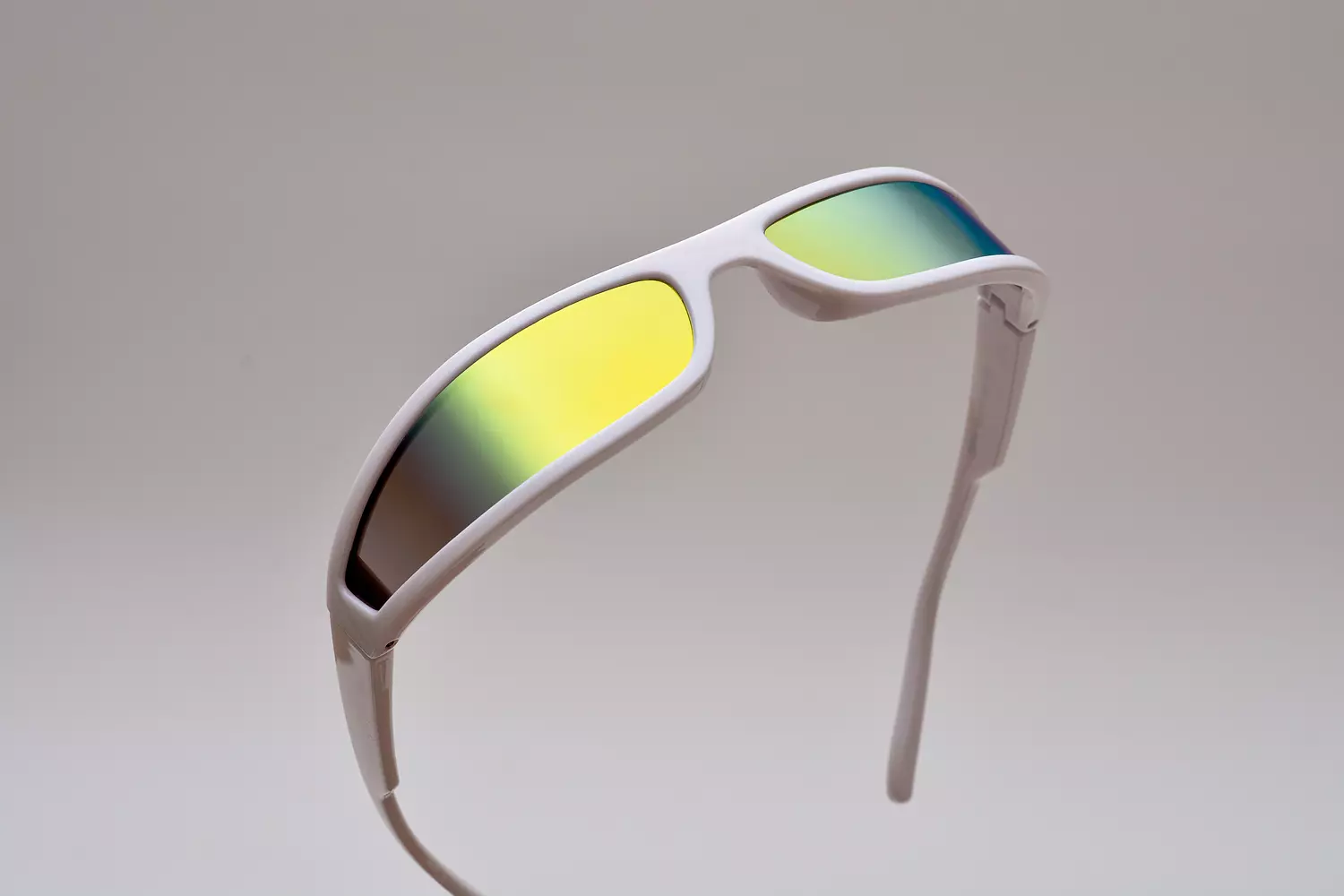 thin sunglasses 1