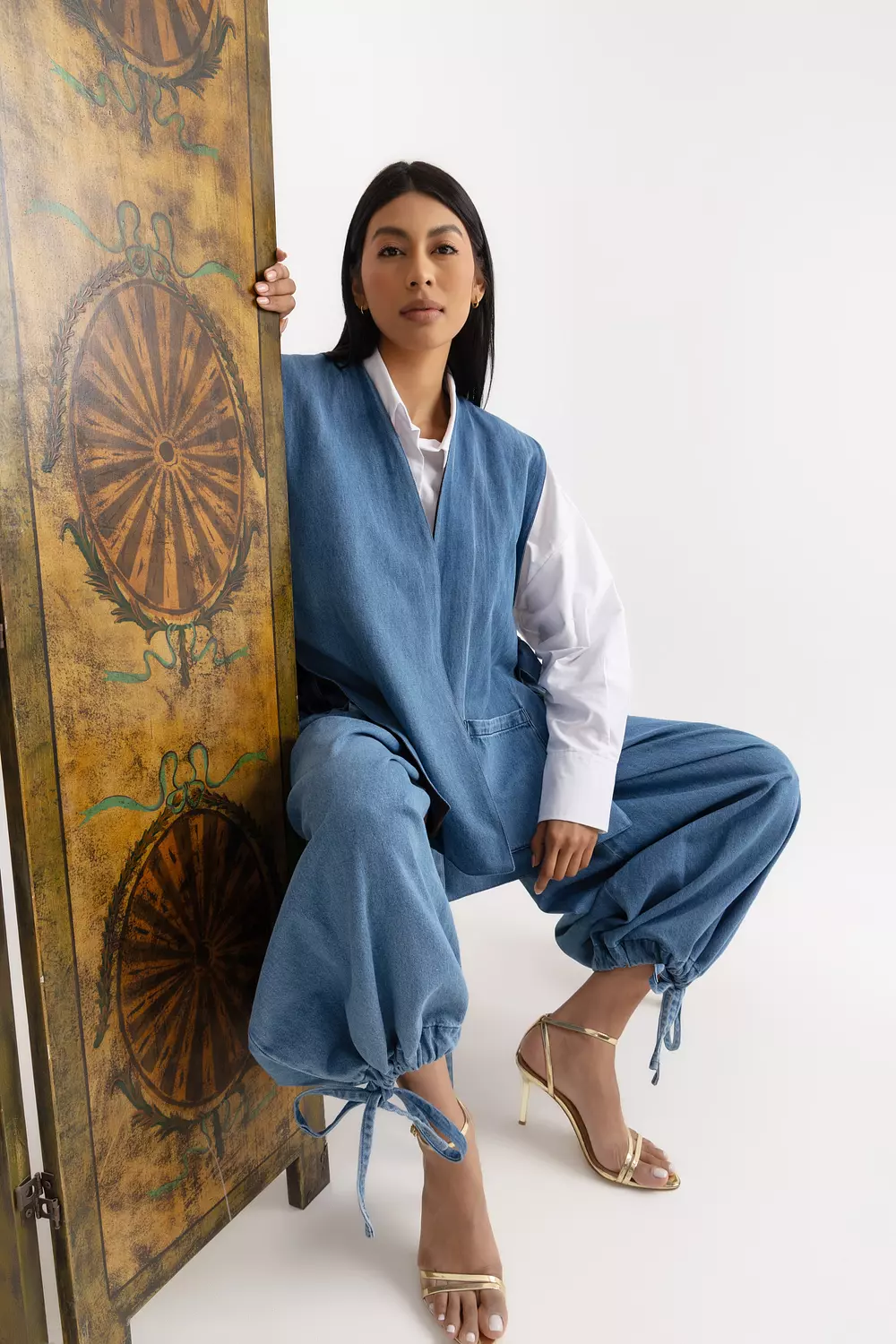 The Magic Denim Relaxed Pants 6