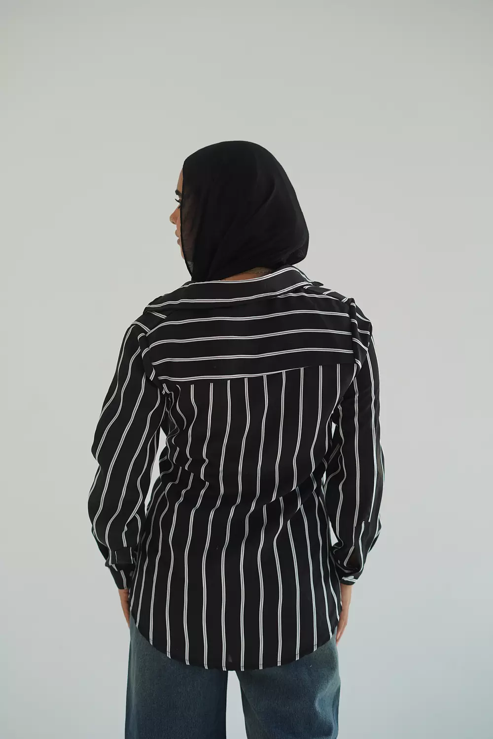 Black long striped shirt with side tie-2nd-img