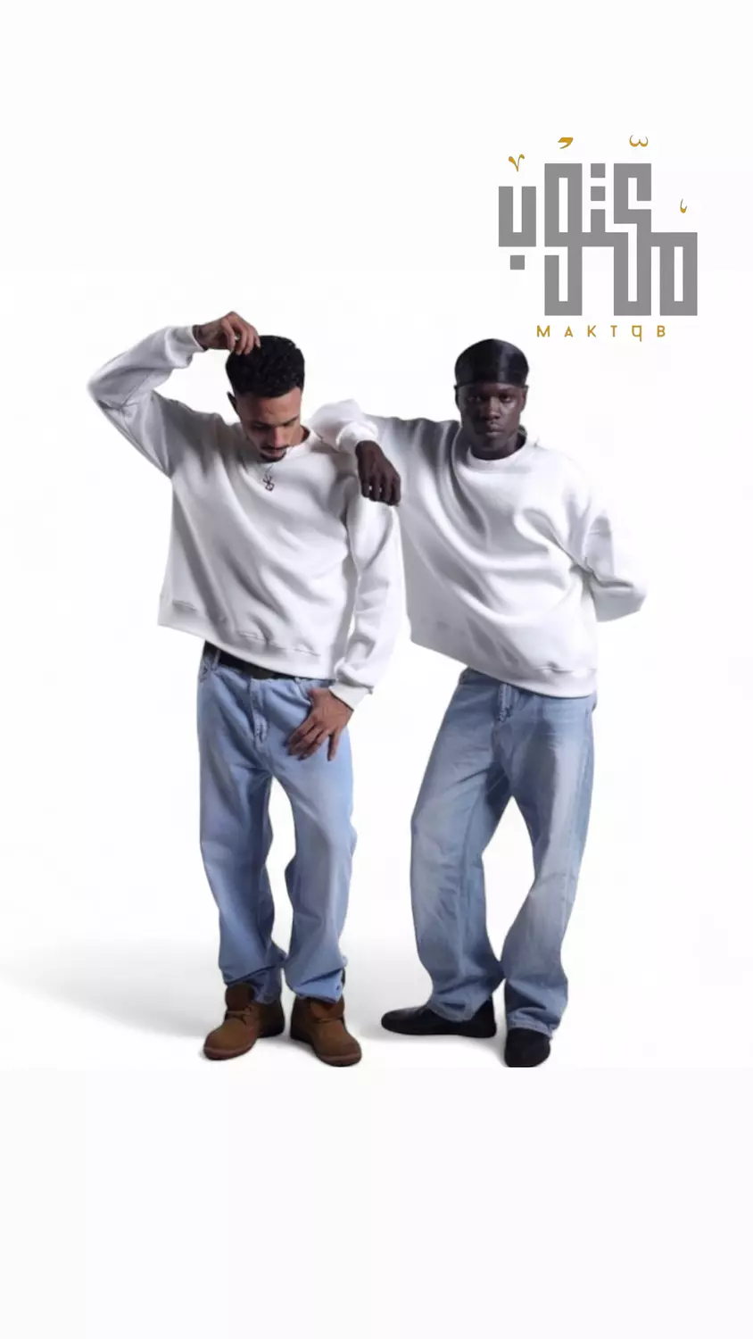Basic crew neck box fit  image