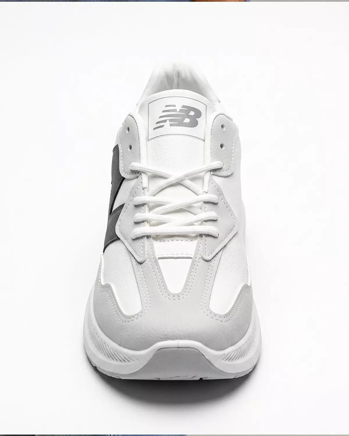 Men’s New Balance Shoes -Gray & White  4
