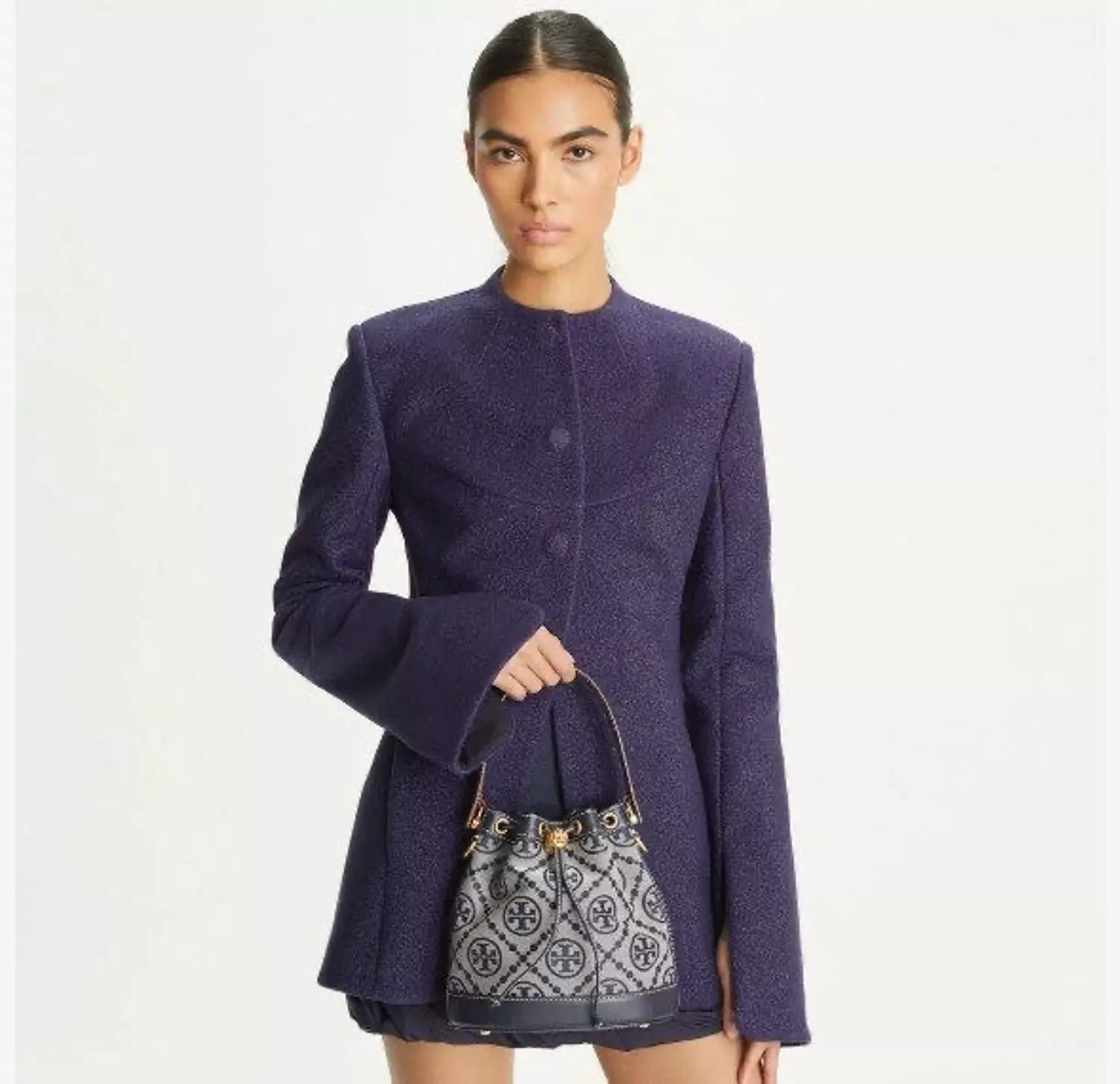 T Monogram Bucket Bag 3