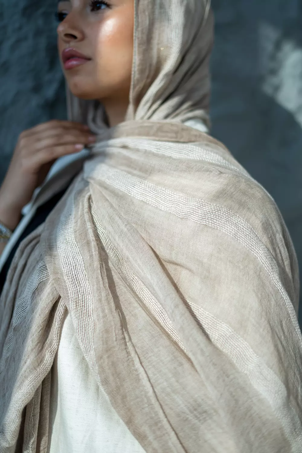 Light Beige  2